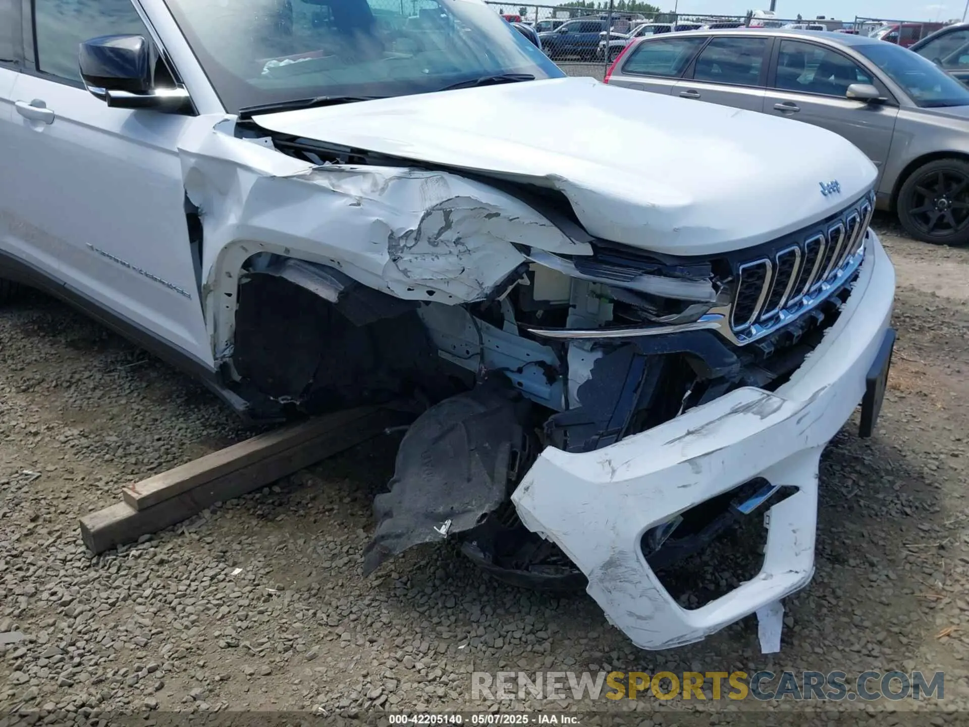 6 fotografías del automóvil dañado 1C4RJYB60RC120378 JEEP GRAND CHEROKEE 4XE 2024