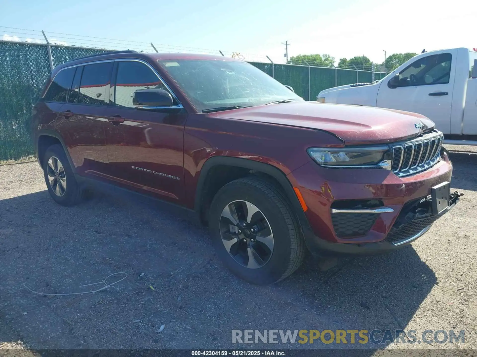 1 fotografías del automóvil dañado 1C4RJYB60RC181939 JEEP GRAND CHEROKEE 4XE 2024