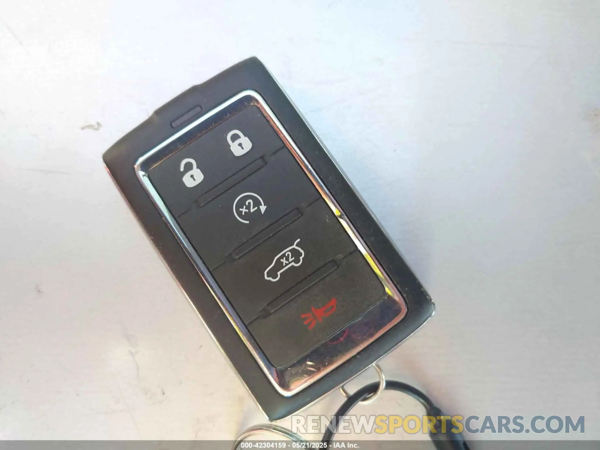 11 fotografías del automóvil dañado 1C4RJYB60RC181939 JEEP GRAND CHEROKEE 4XE 2024