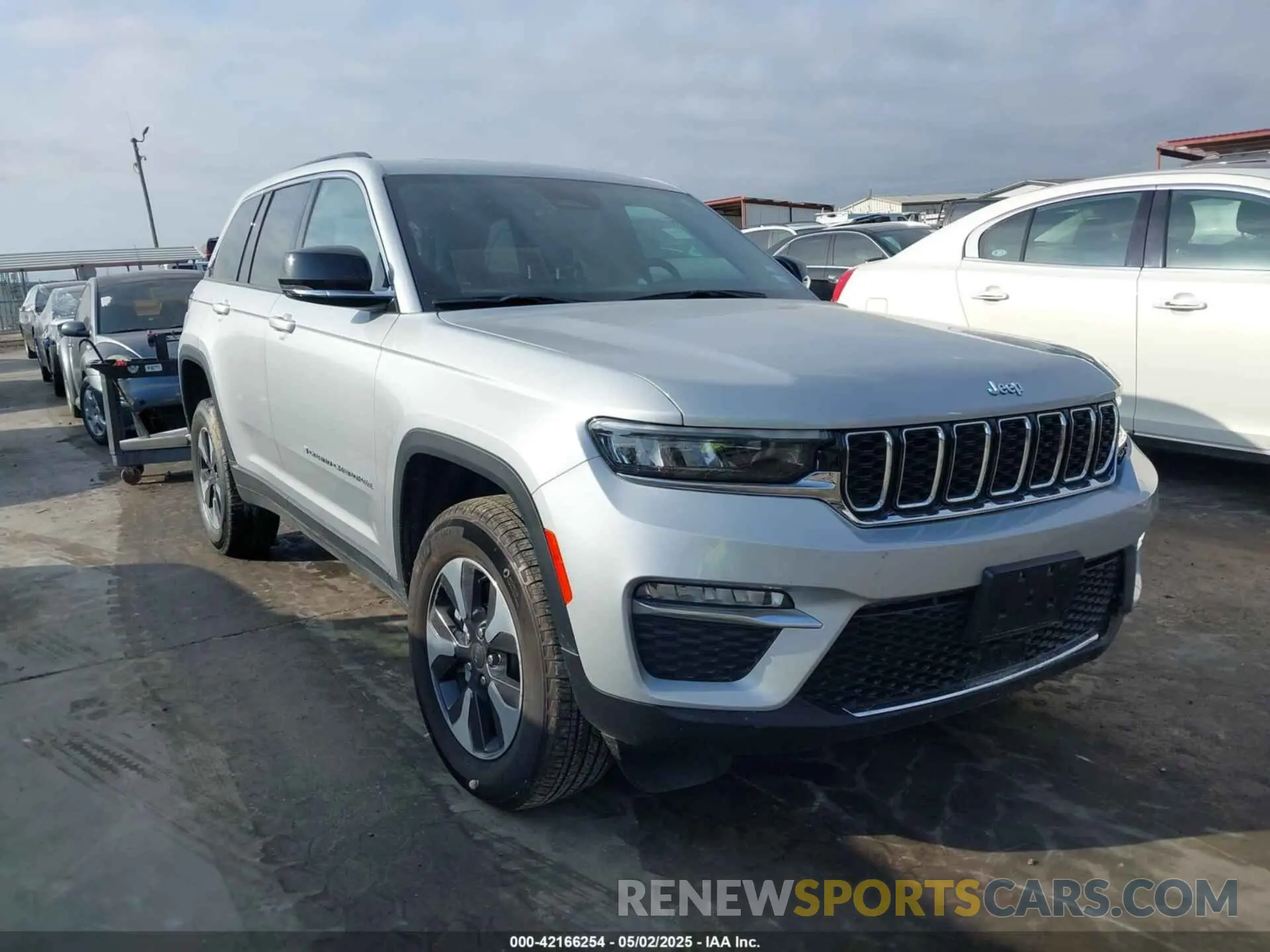 1 fotografías del automóvil dañado 1C4RJYB61R8517052 JEEP GRAND CHEROKEE 4XE 2024