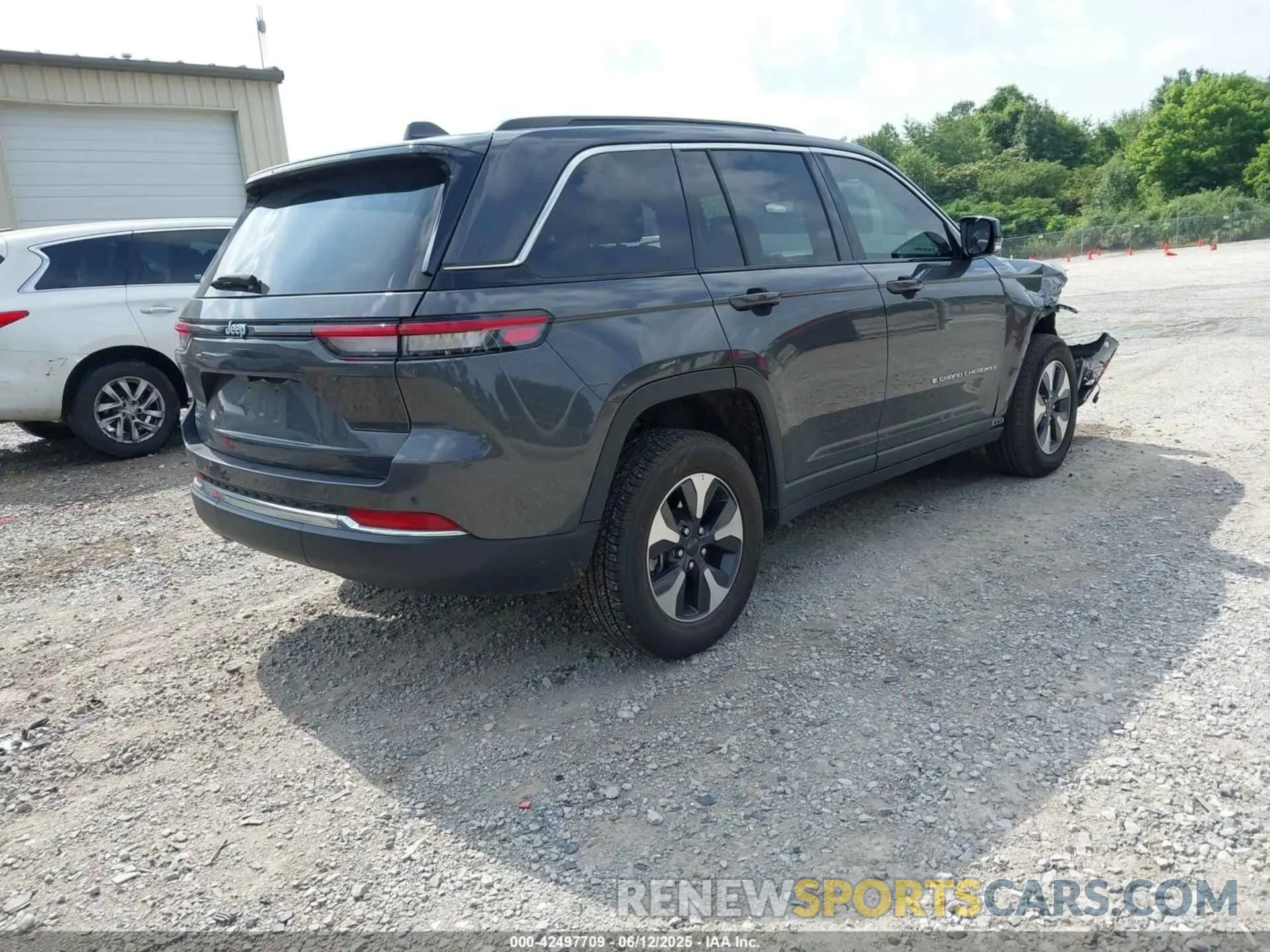 4 fotografías del automóvil dañado 1C4RJYB64RC125423 JEEP GRAND CHEROKEE 4XE 2024
