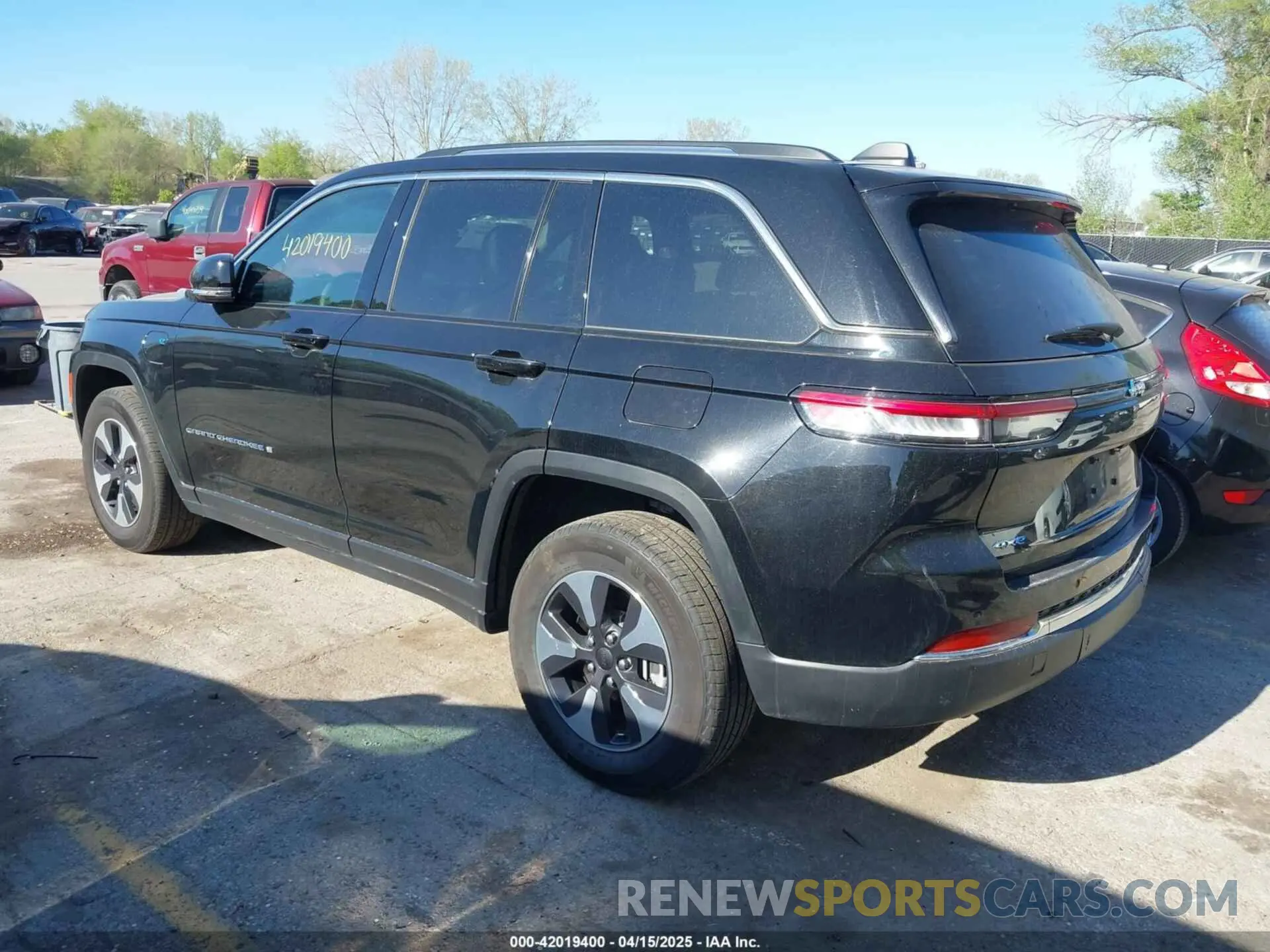 3 fotografías del automóvil dañado 1C4RJYB64RC720580 JEEP GRAND CHEROKEE 4XE 2024