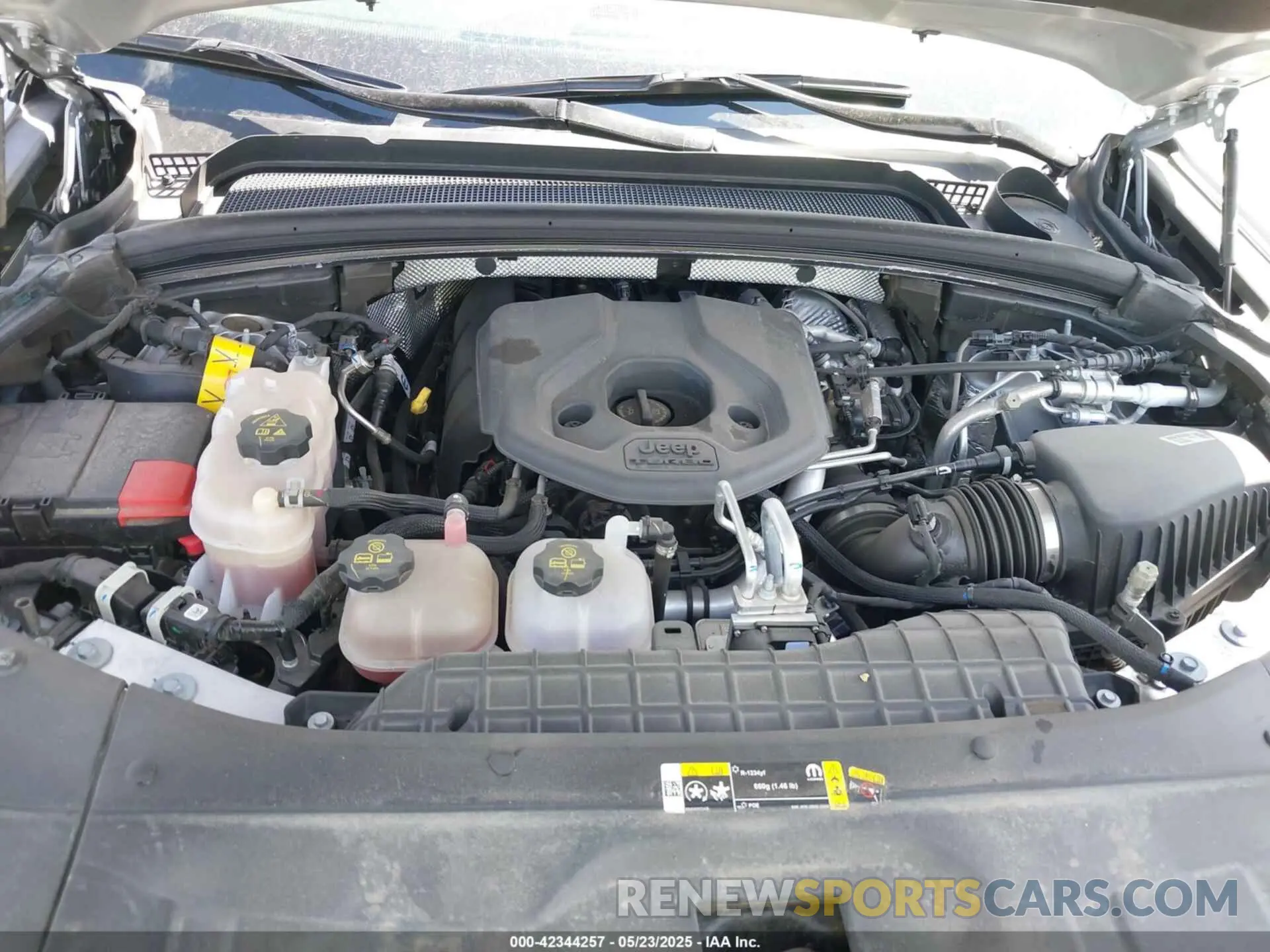 10 fotografías del automóvil dañado 1C4RJYB65RC117685 JEEP GRAND CHEROKEE 4XE 2024