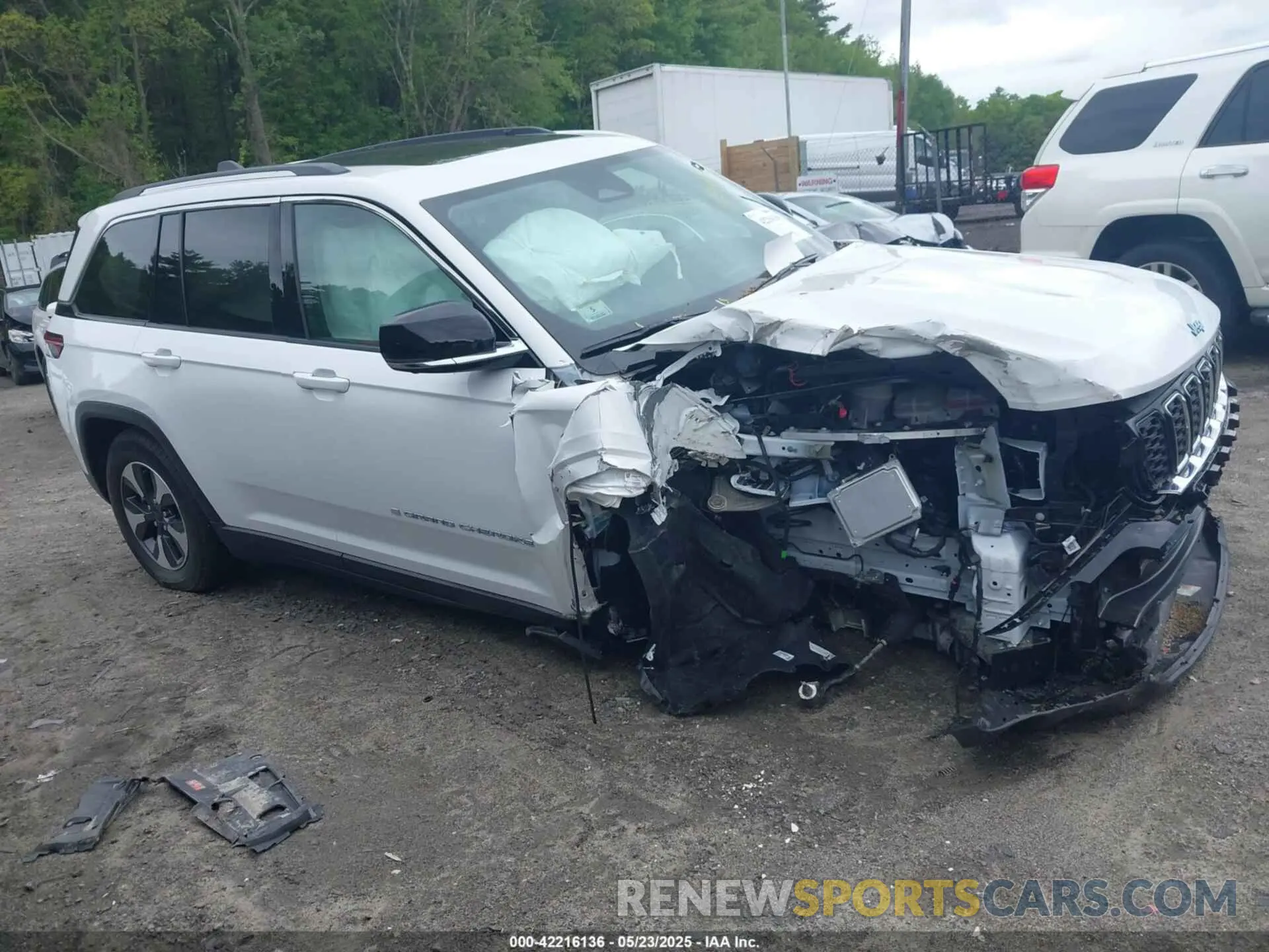 12 fotografías del automóvil dañado 1C4RJYB65RC681692 JEEP GRAND CHEROKEE 4XE 2024