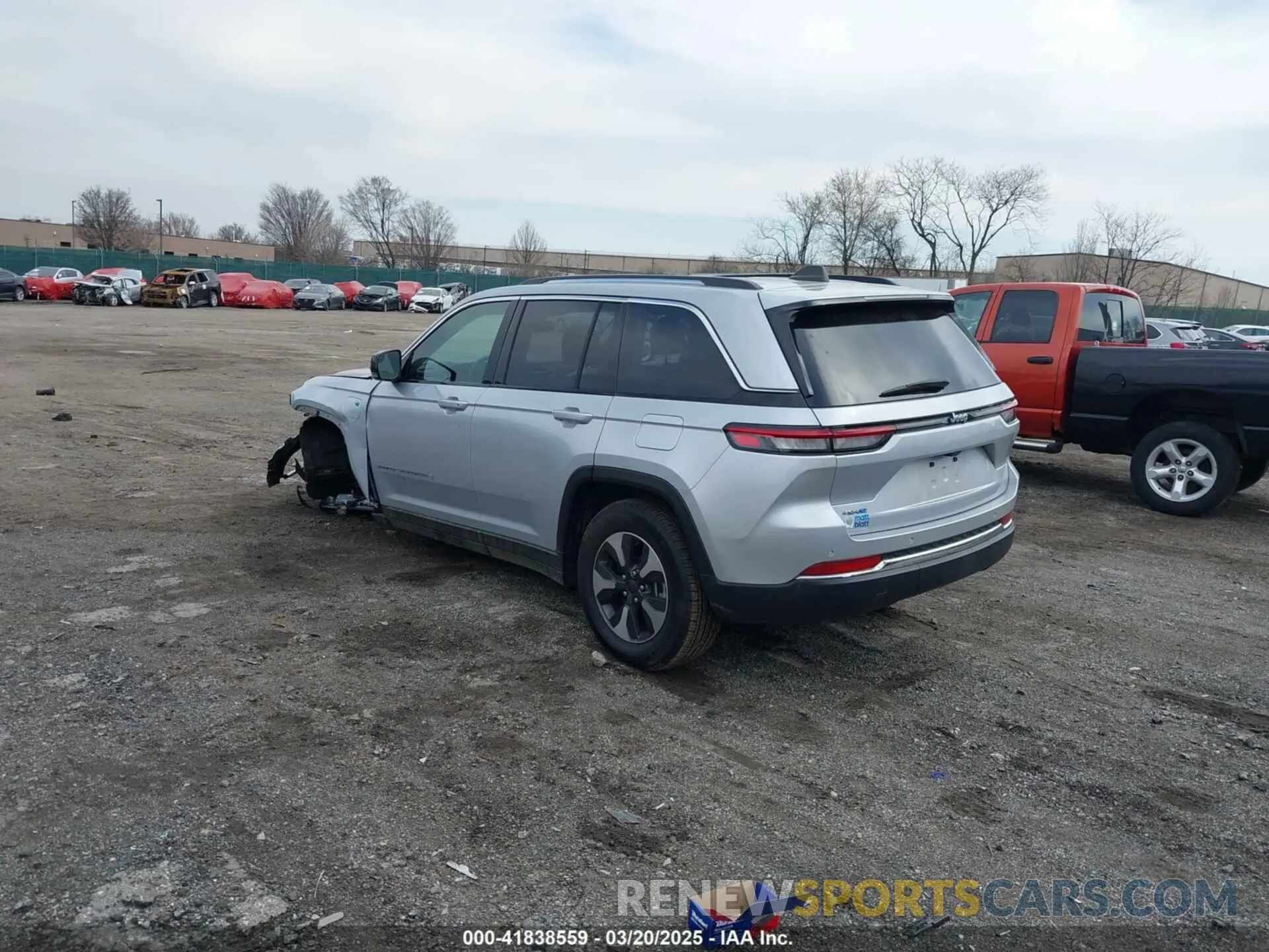 3 fotografías del automóvil dañado 1C4RJYB65RC712763 JEEP GRAND CHEROKEE 4XE 2024