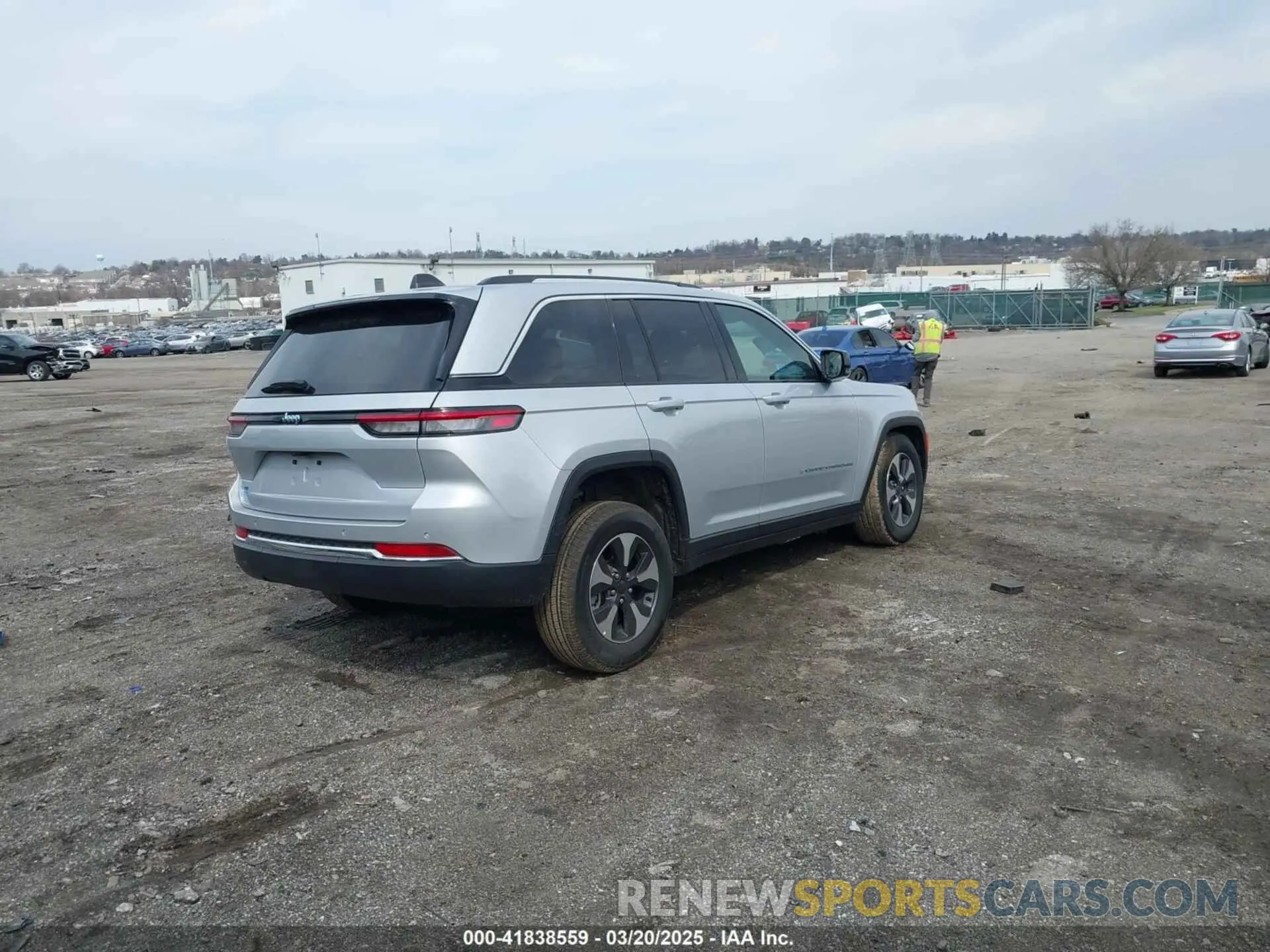 4 fotografías del automóvil dañado 1C4RJYB65RC712763 JEEP GRAND CHEROKEE 4XE 2024