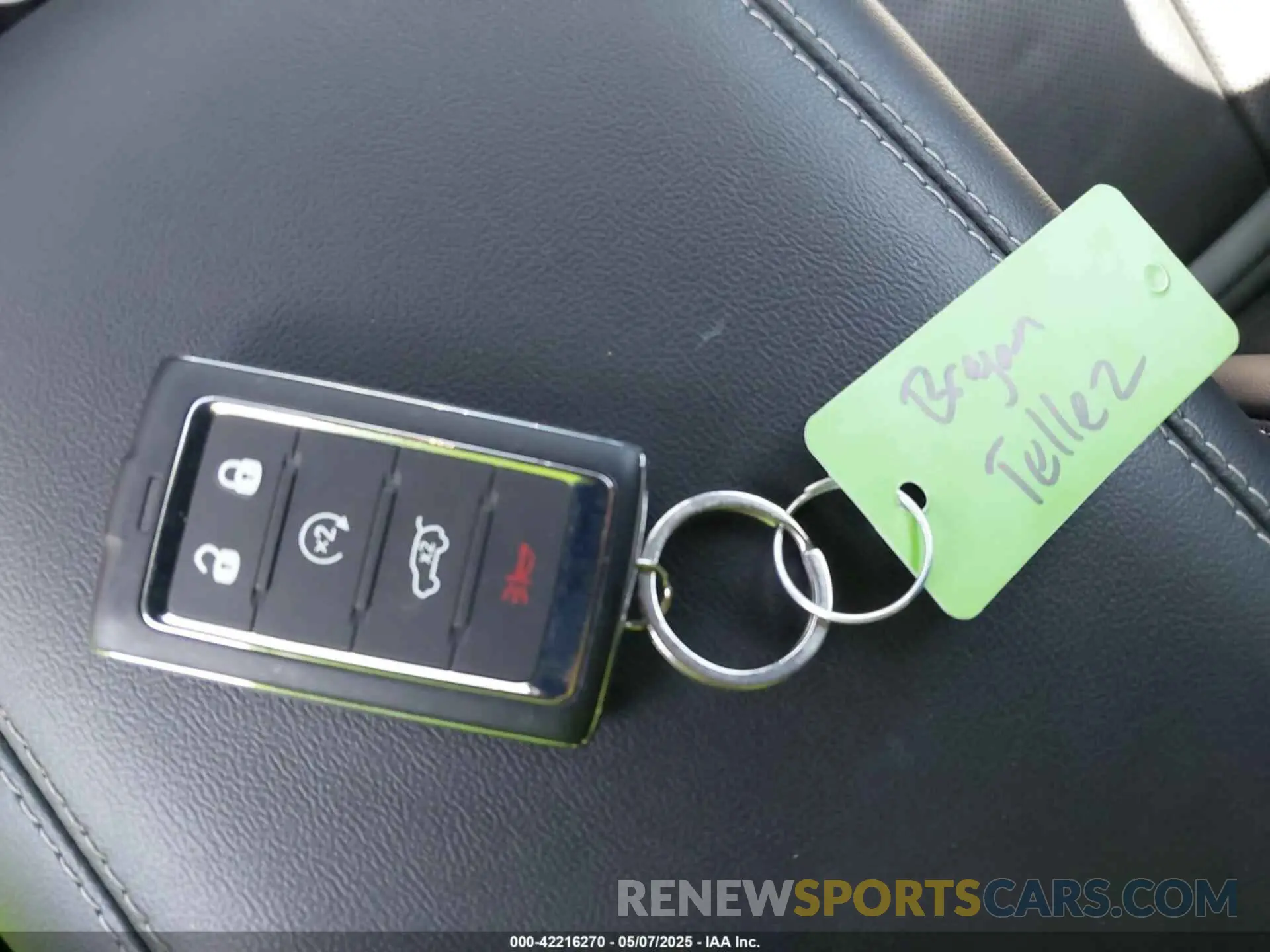 11 fotografías del automóvil dañado 1C4RJYB67R8611713 JEEP GRAND CHEROKEE 4XE 2024