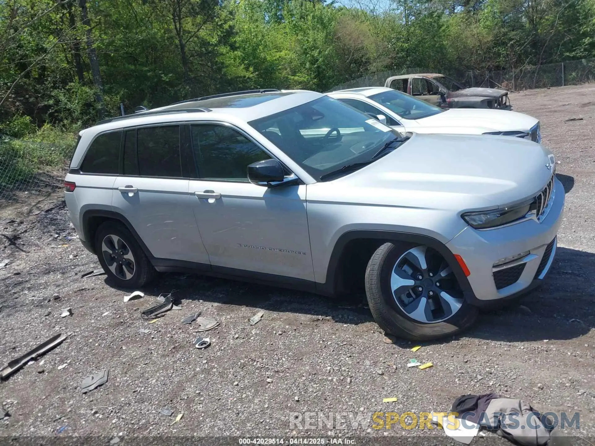 13 fotografías del automóvil dañado 1C4RJYB68RC720727 JEEP GRAND CHEROKEE 4XE 2024
