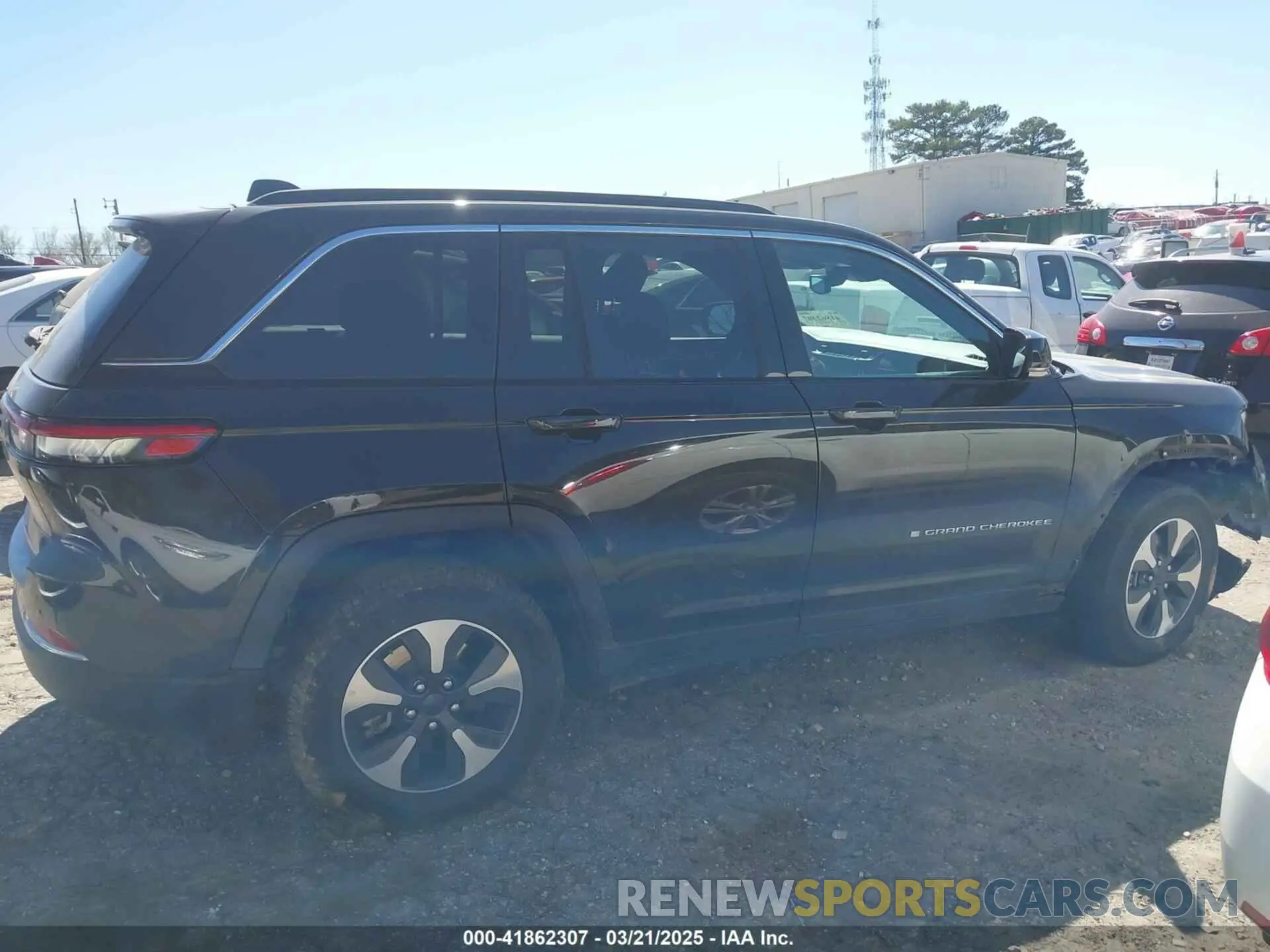 13 fotografías del automóvil dañado 1C4RJYB69RC115342 JEEP GRAND CHEROKEE 4XE 2024