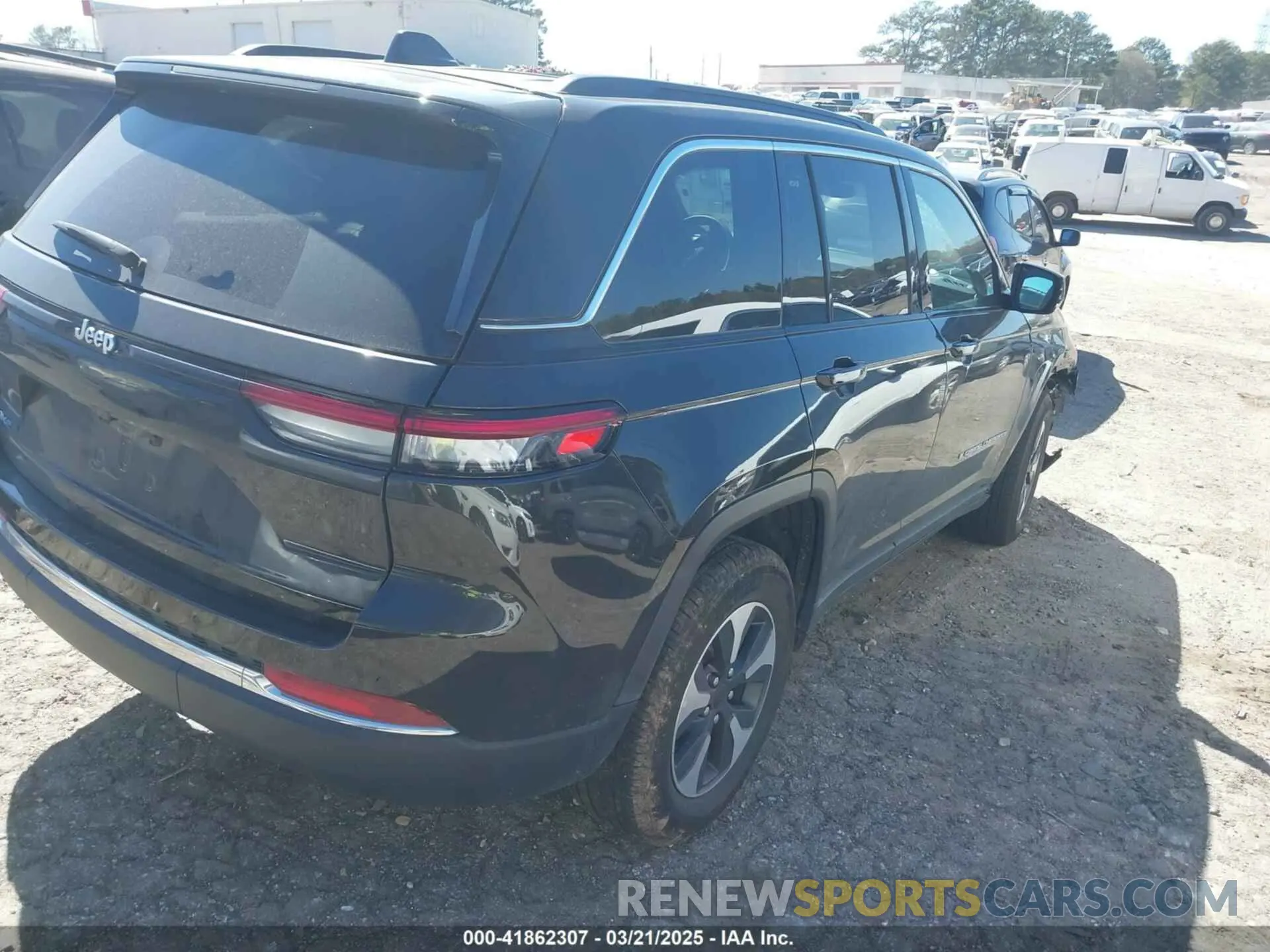 4 fotografías del automóvil dañado 1C4RJYB69RC115342 JEEP GRAND CHEROKEE 4XE 2024