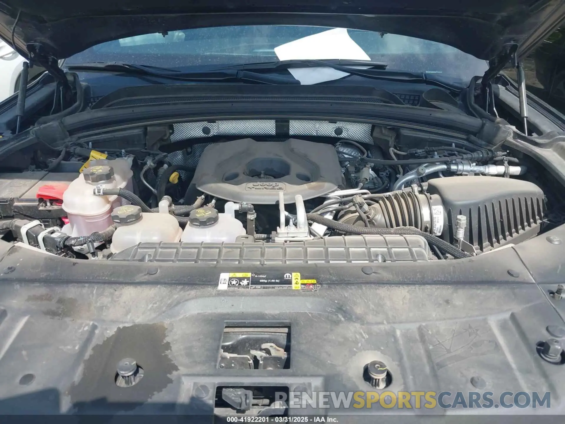 10 fotografías del automóvil dañado 1C4RJYB69RC116328 JEEP GRAND CHEROKEE 4XE 2024