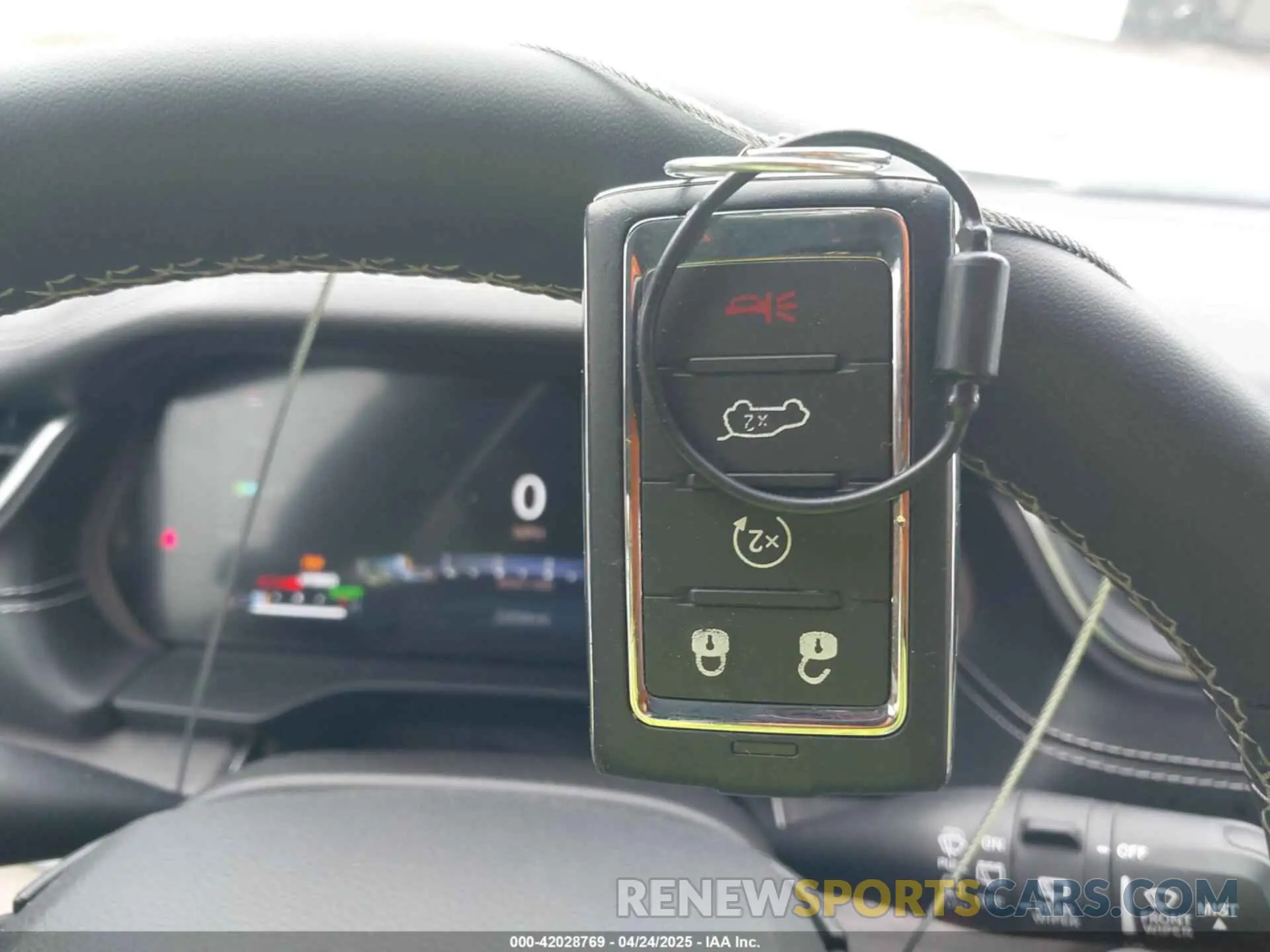 11 fotografías del automóvil dañado 1C4RJYB6XR8519110 JEEP GRAND CHEROKEE 4XE 2024