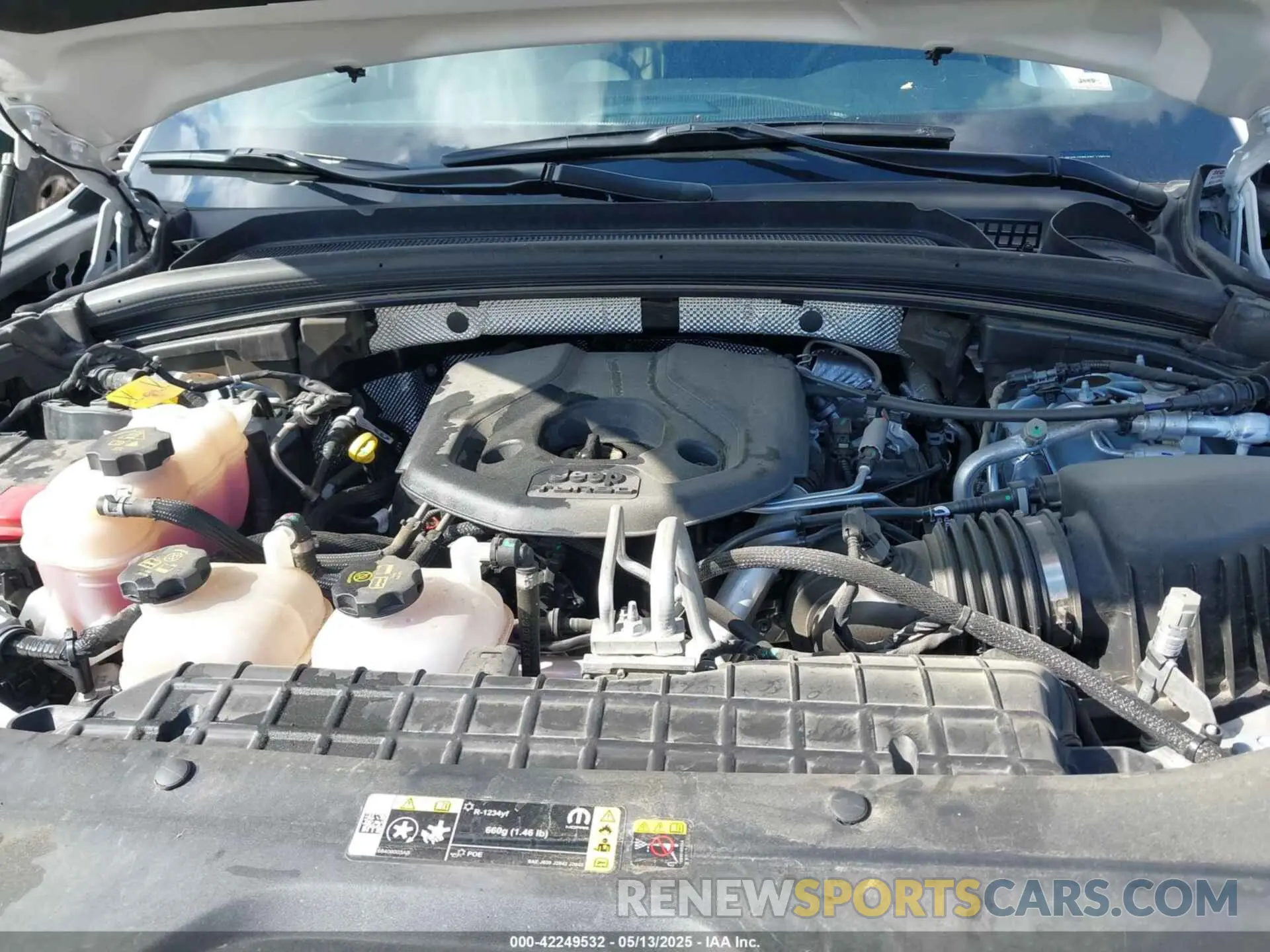 10 fotografías del automóvil dañado 1C4RJYB6XRC129539 JEEP GRAND CHEROKEE 4XE 2024
