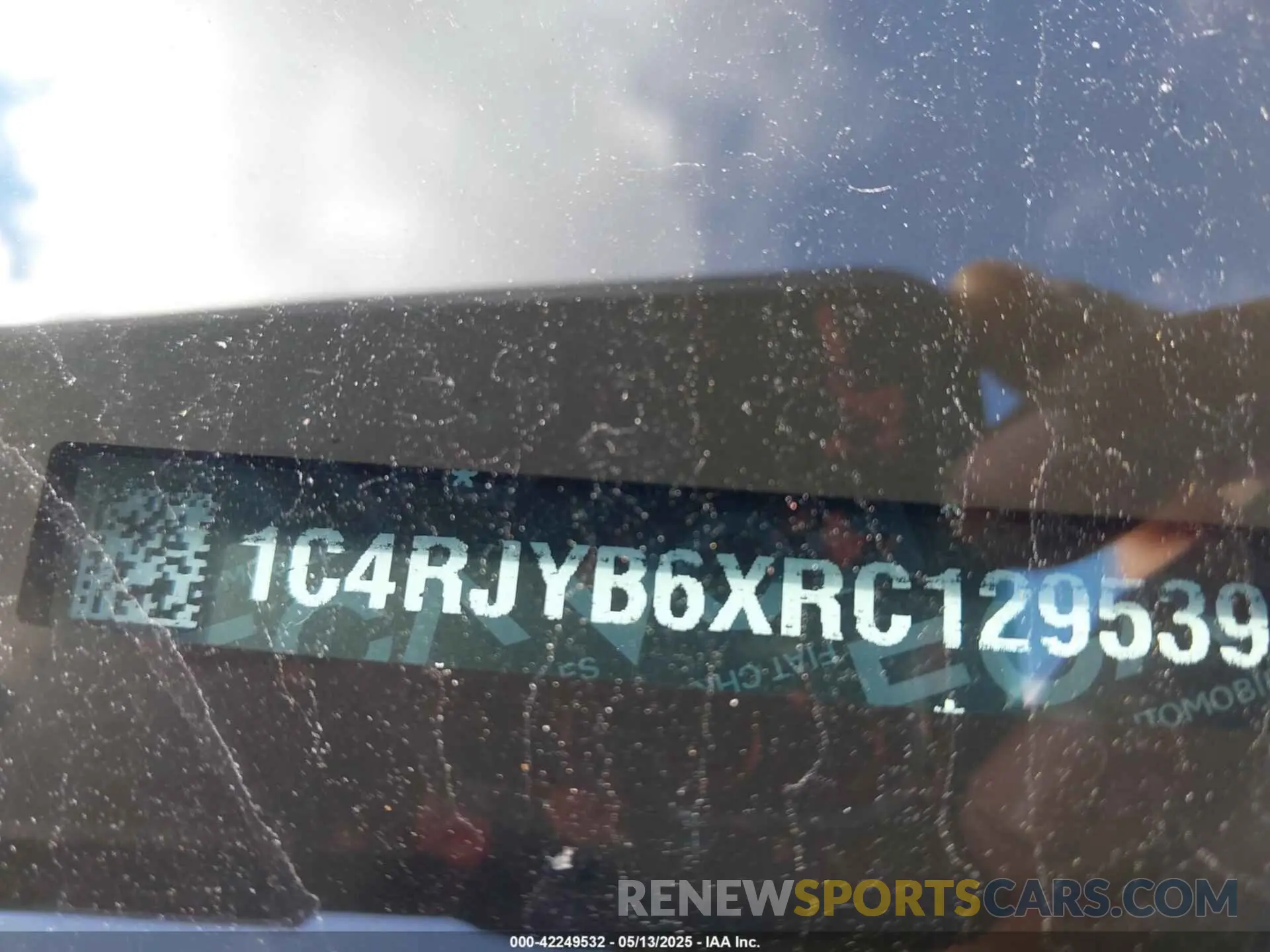 9 fotografías del automóvil dañado 1C4RJYB6XRC129539 JEEP GRAND CHEROKEE 4XE 2024