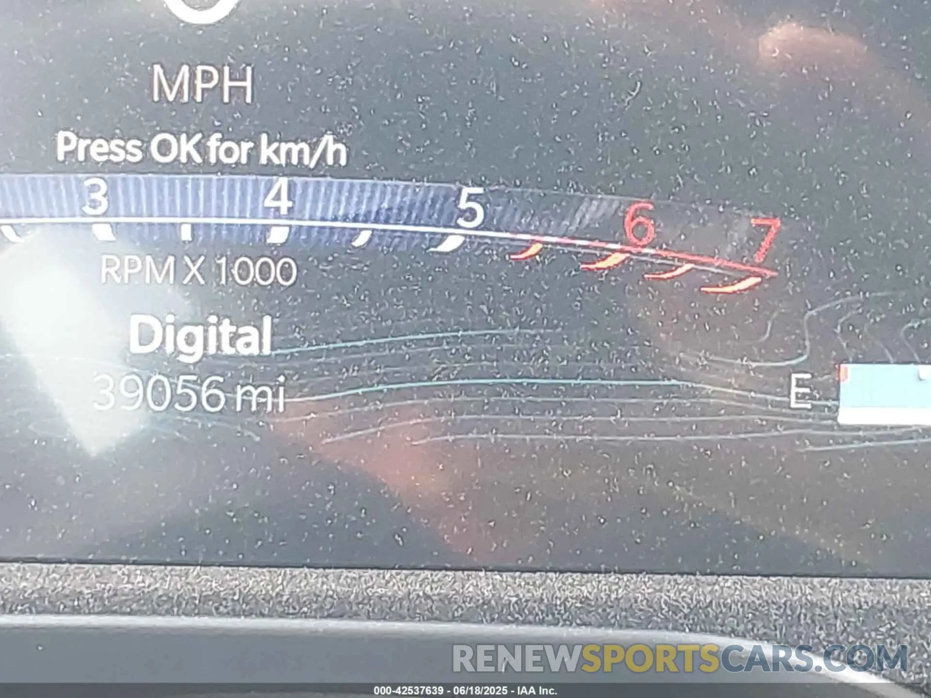 16 fotografías del automóvil dañado 1C4RJYB6XRC181771 JEEP GRAND CHEROKEE 4XE 2024