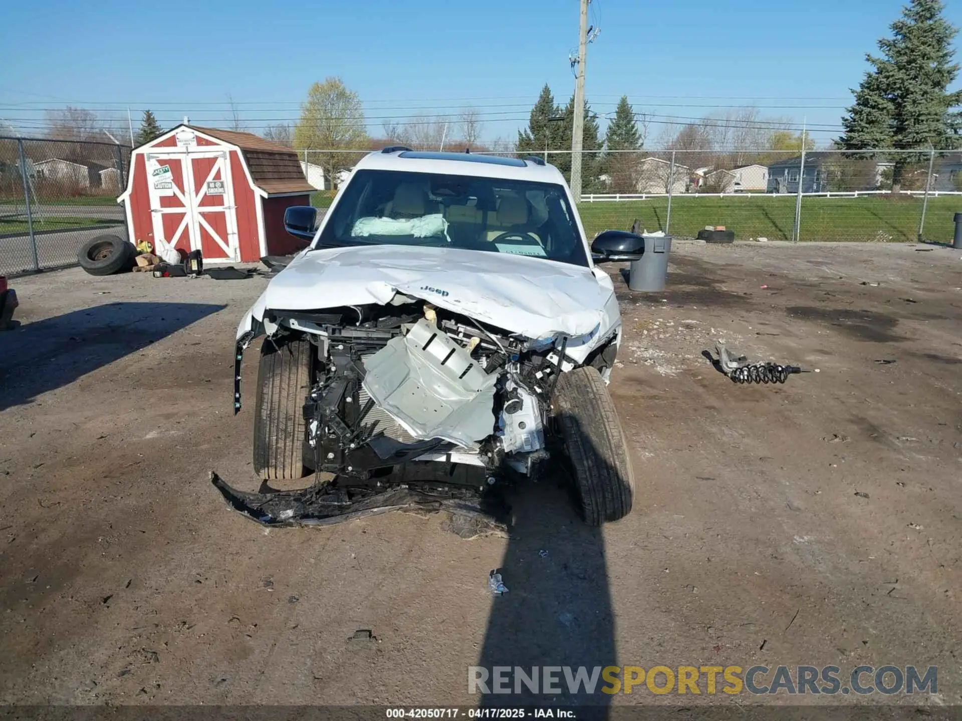 13 fotografías del automóvil dañado 1C4RJYB62S8665930 JEEP GRAND CHEROKEE 4XE 2025
