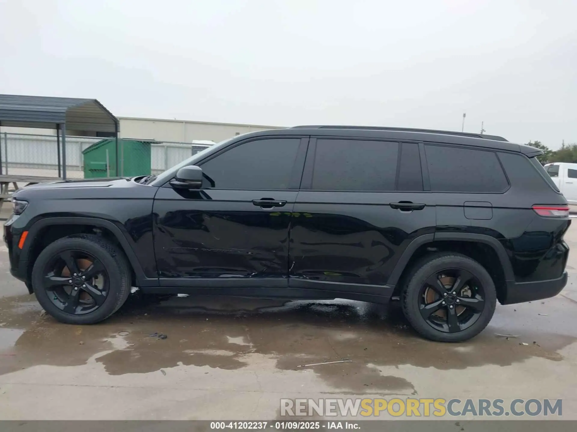13 fotografías del automóvil dañado 1C4RJJAG7M8211175 JEEP GRAND CHEROKEE L 2021