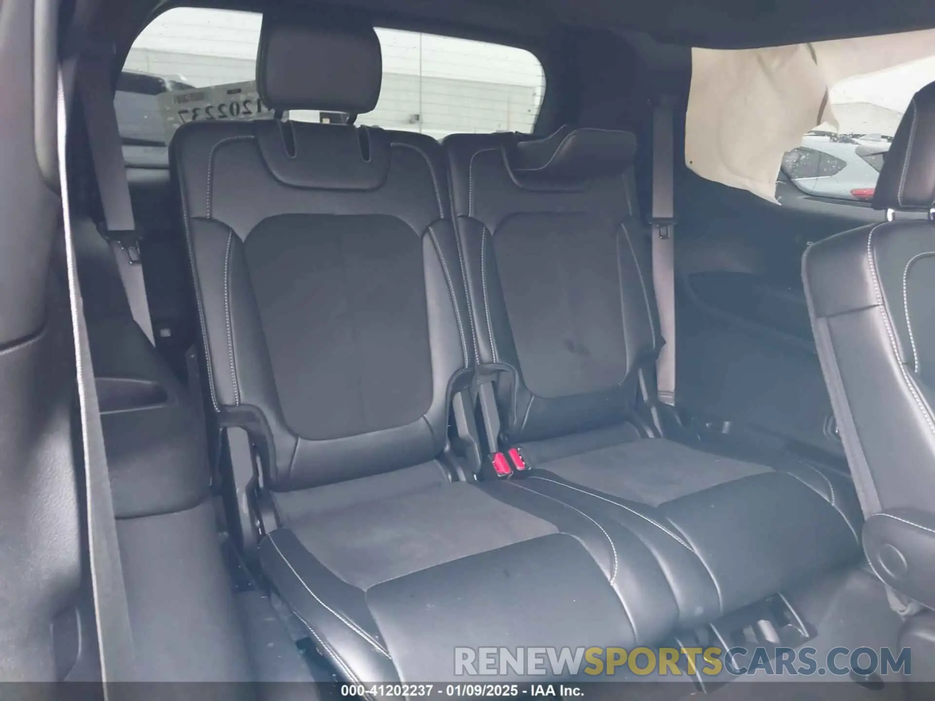 16 fotografías del automóvil dañado 1C4RJJAG7M8211175 JEEP GRAND CHEROKEE L 2021