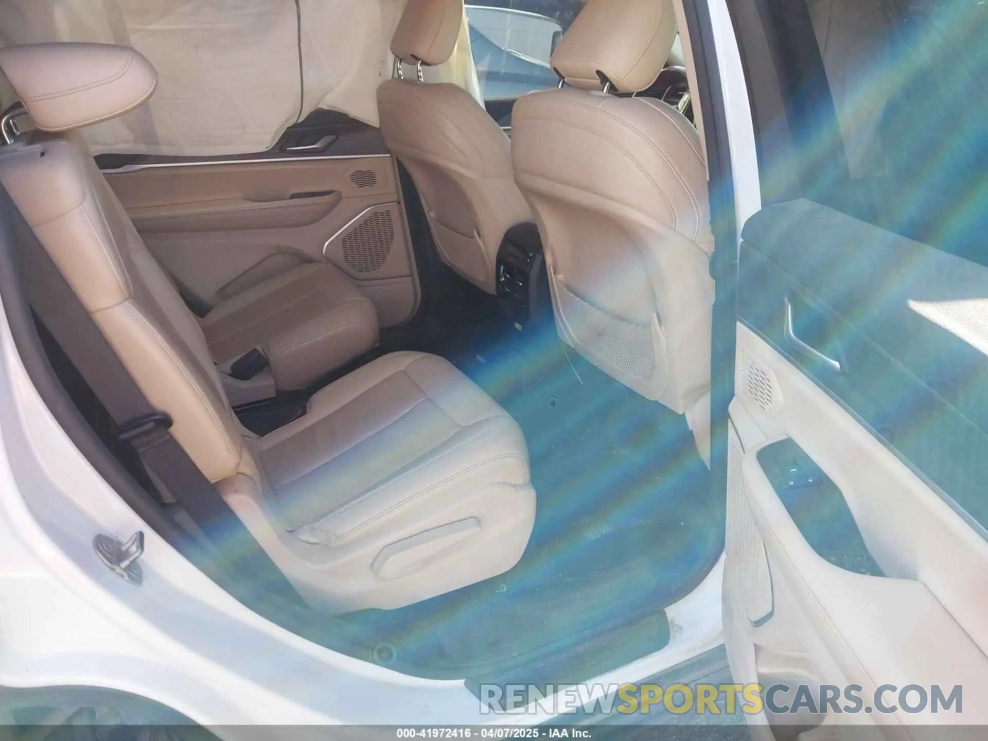 8 fotografías del automóvil dañado 1C4RJJBG5M8125958 JEEP GRAND CHEROKEE L 2021