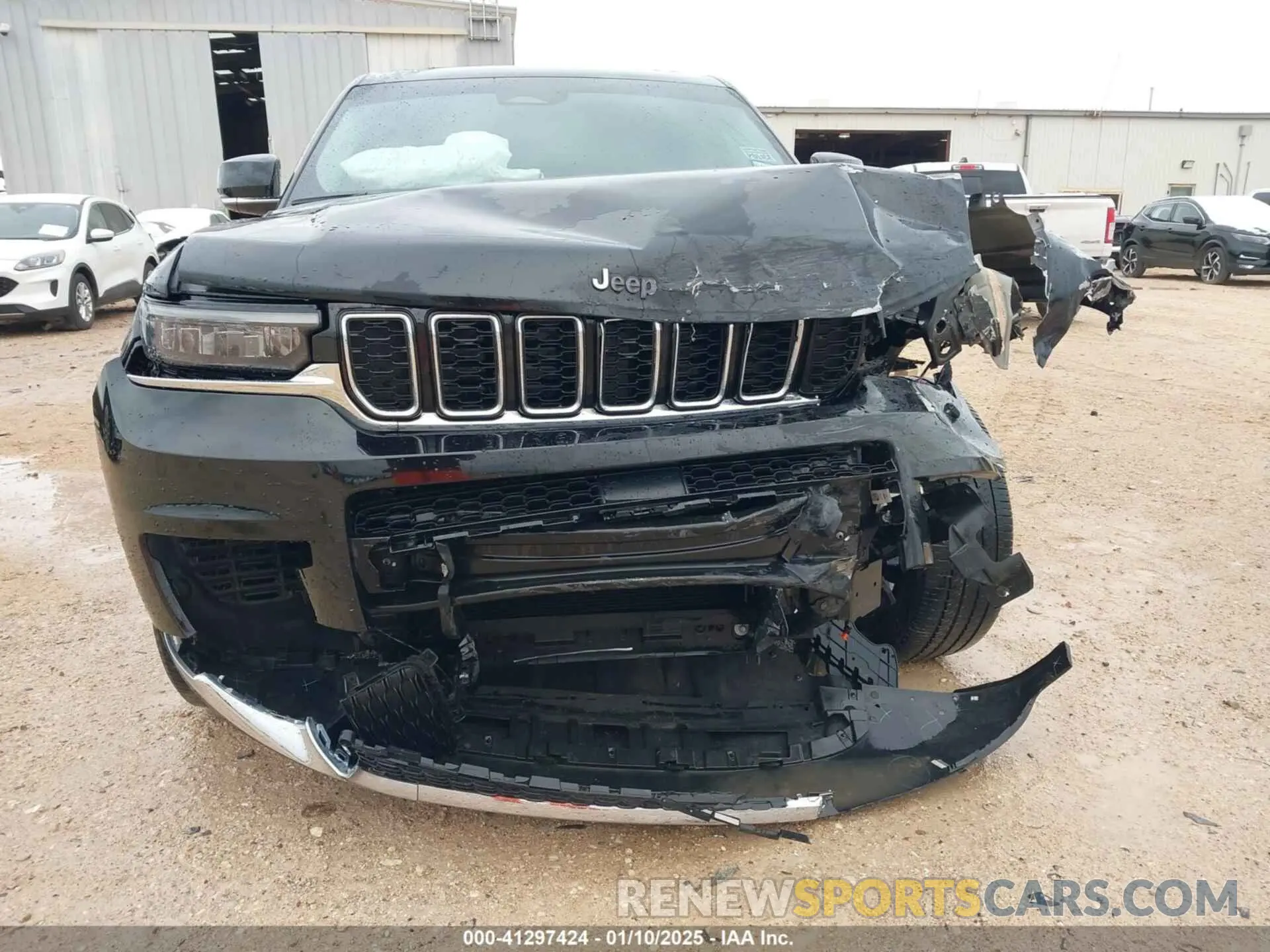 17 fotografías del automóvil dañado 1C4RJJBG7M8208324 JEEP GRAND CHEROKEE L 2021