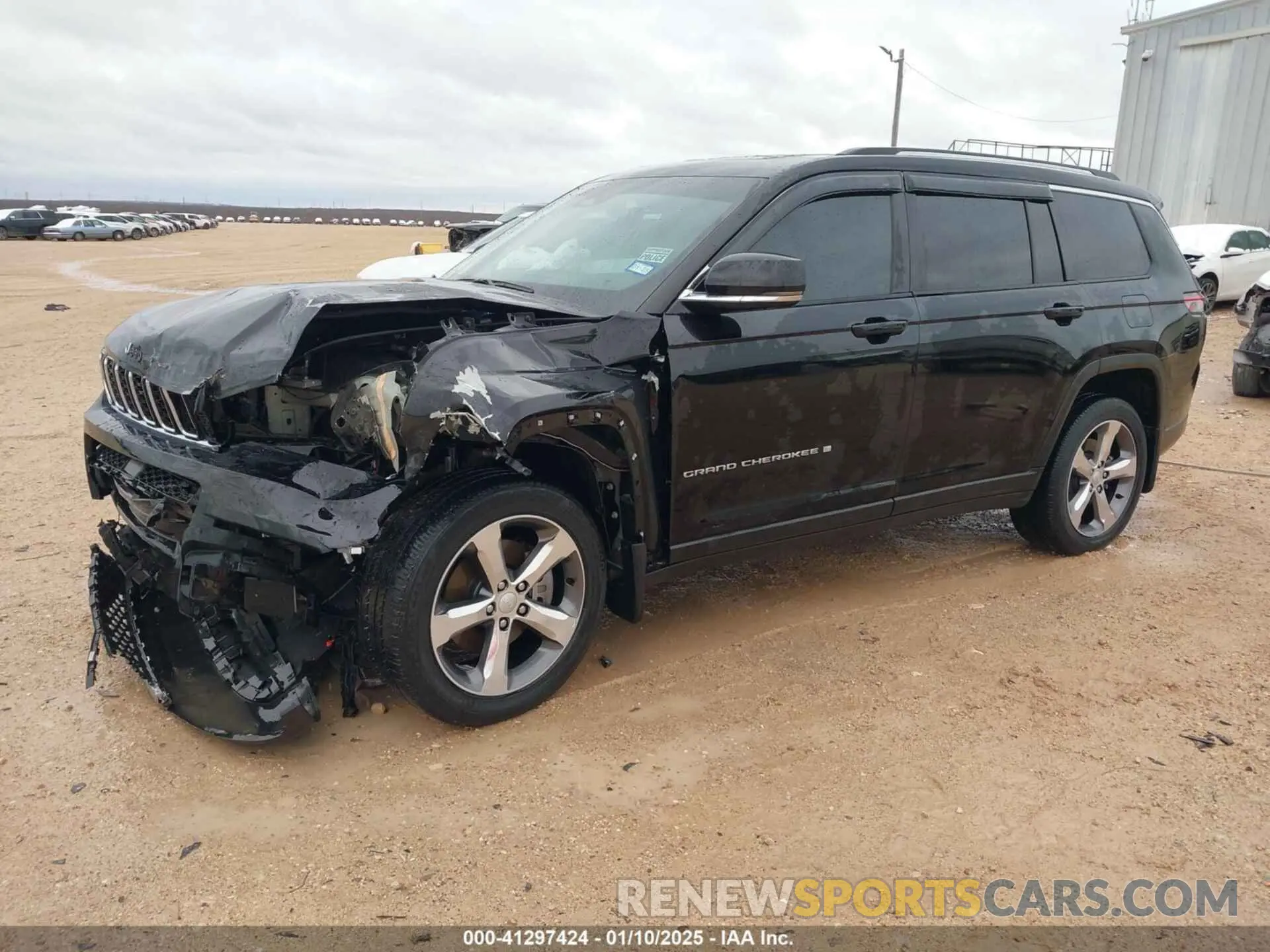 2 fotografías del automóvil dañado 1C4RJJBG7M8208324 JEEP GRAND CHEROKEE L 2021