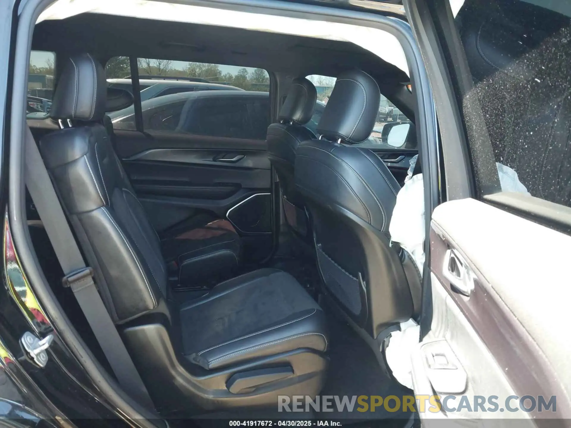 8 fotografías del automóvil dañado 1C4RJKAG2M8139095 JEEP GRAND CHEROKEE L 2021