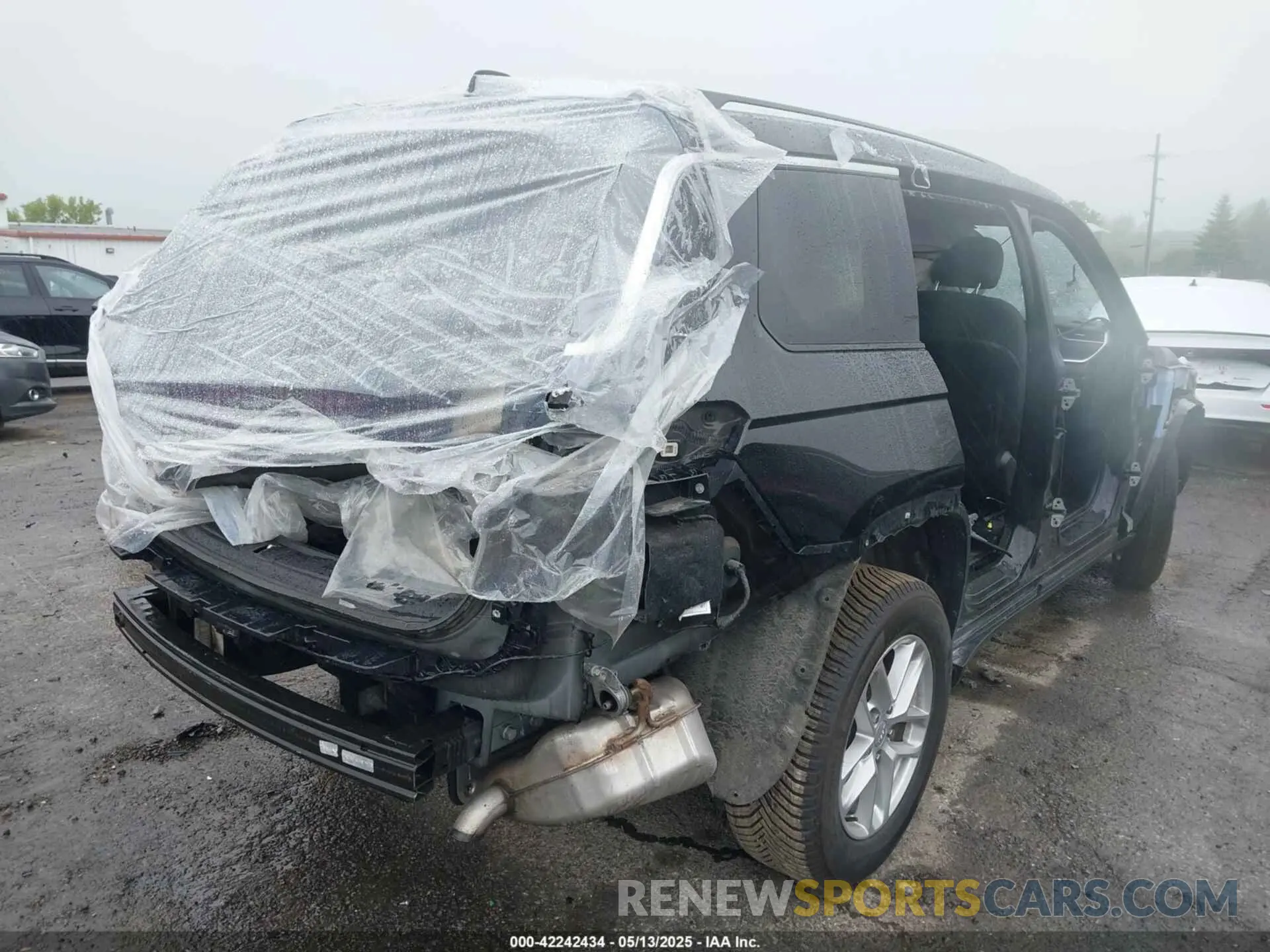 4 fotografías del automóvil dañado 1C4RJKAG3M8172316 JEEP GRAND CHEROKEE L 2021