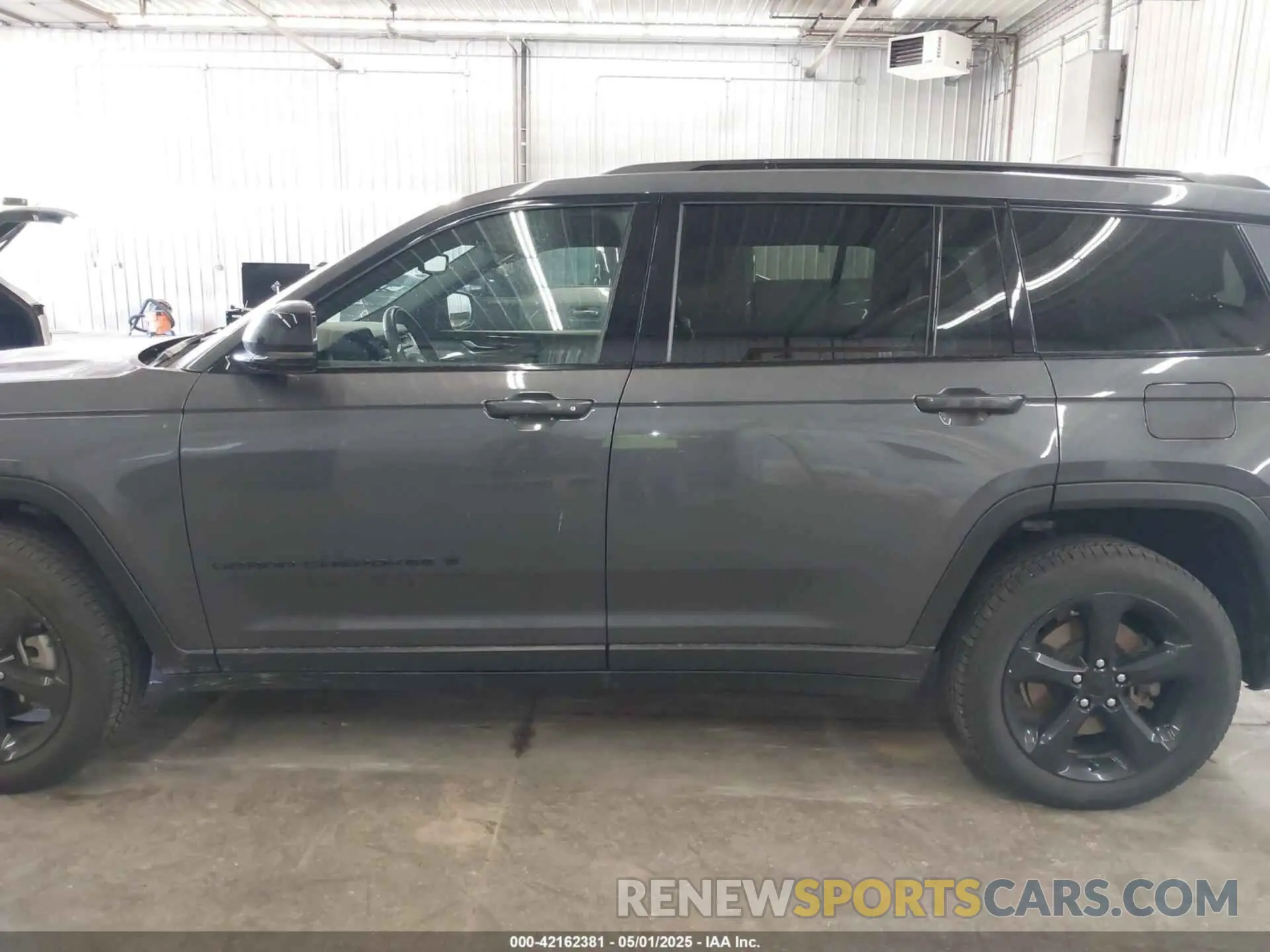 14 fotografías del automóvil dañado 1C4RJKAG3M8184546 JEEP GRAND CHEROKEE L 2021