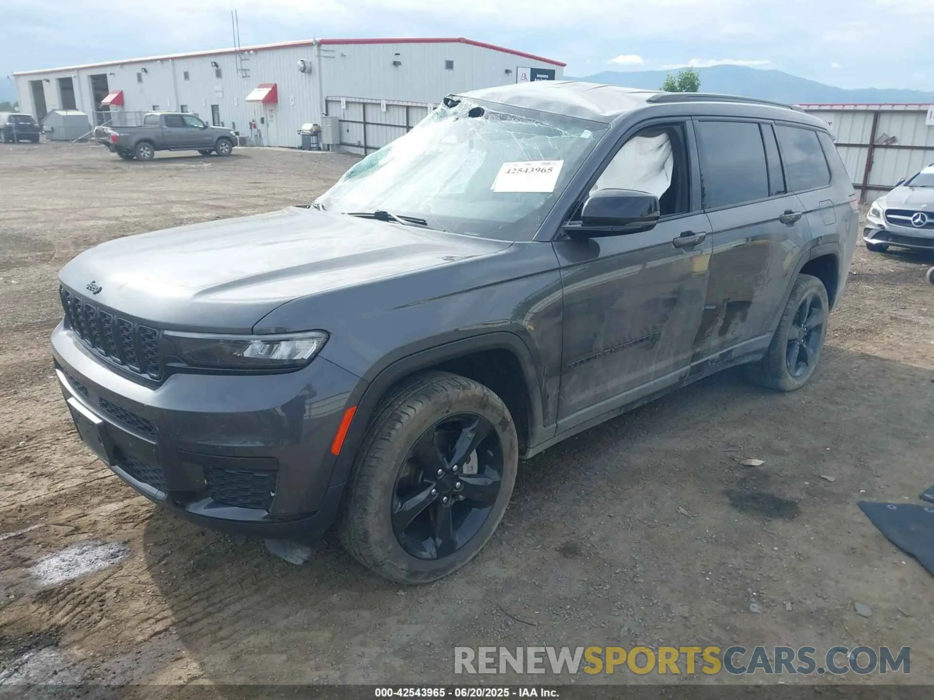 2 fotografías del automóvil dañado 1C4RJKAG5M8209107 JEEP GRAND CHEROKEE L 2021