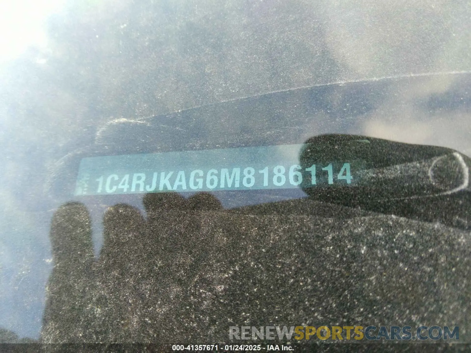 9 fotografías del automóvil dañado 1C4RJKAG6M8186114 JEEP GRAND CHEROKEE L 2021
