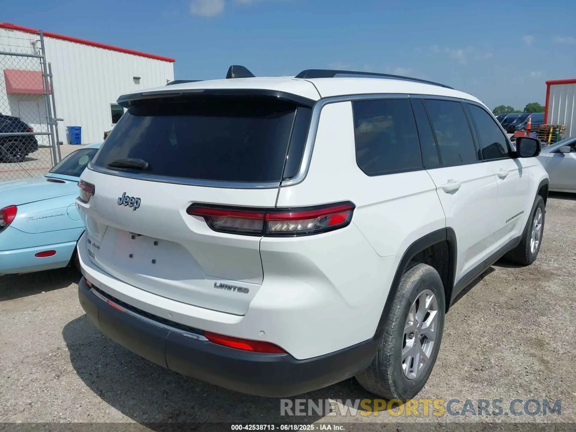 4 fotografías del automóvil dañado 1C4RJKBG0M8202547 JEEP GRAND CHEROKEE L 2021