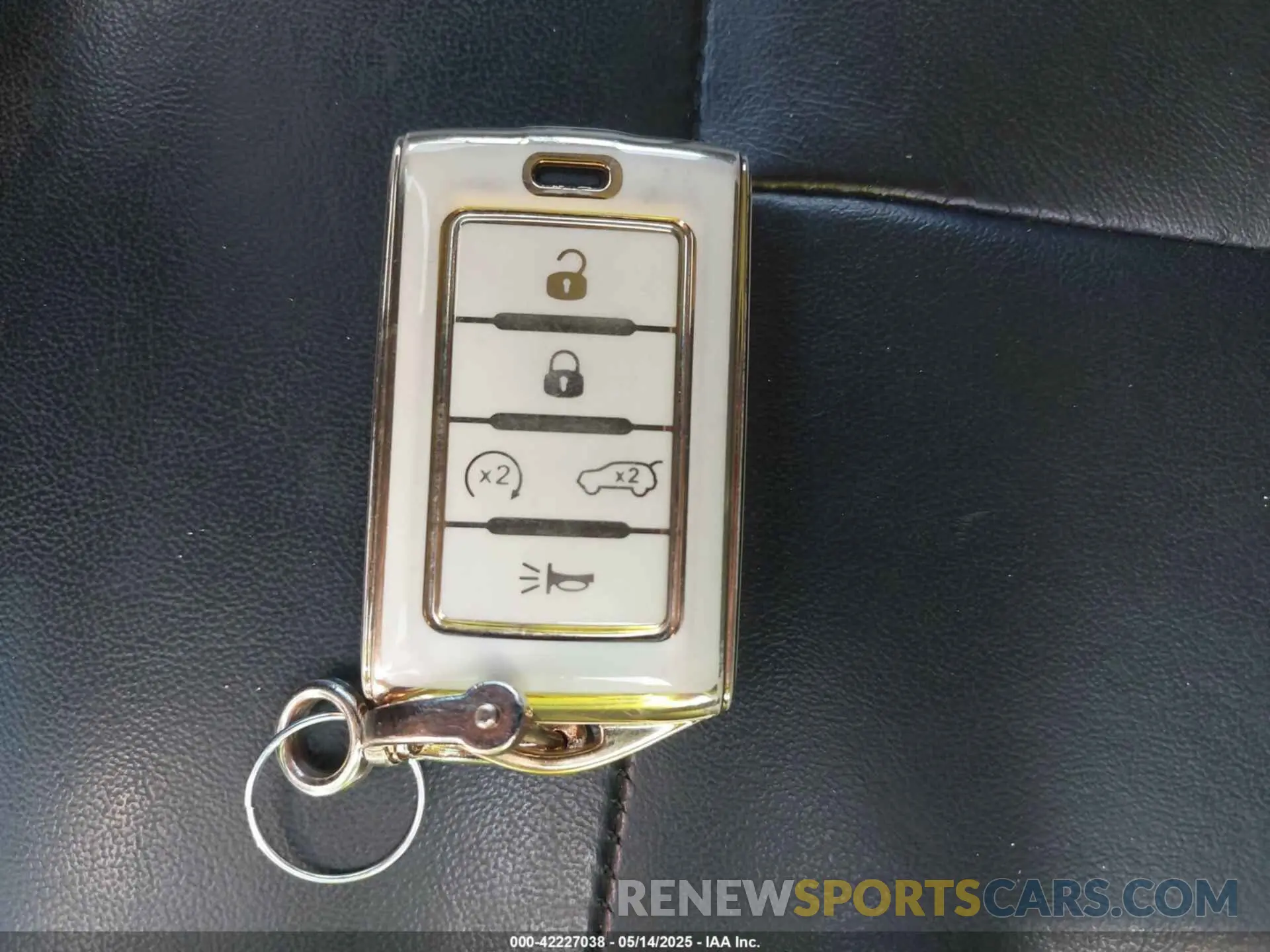 11 fotografías del automóvil dañado 1C4RJKBG1M8105003 JEEP GRAND CHEROKEE L 2021