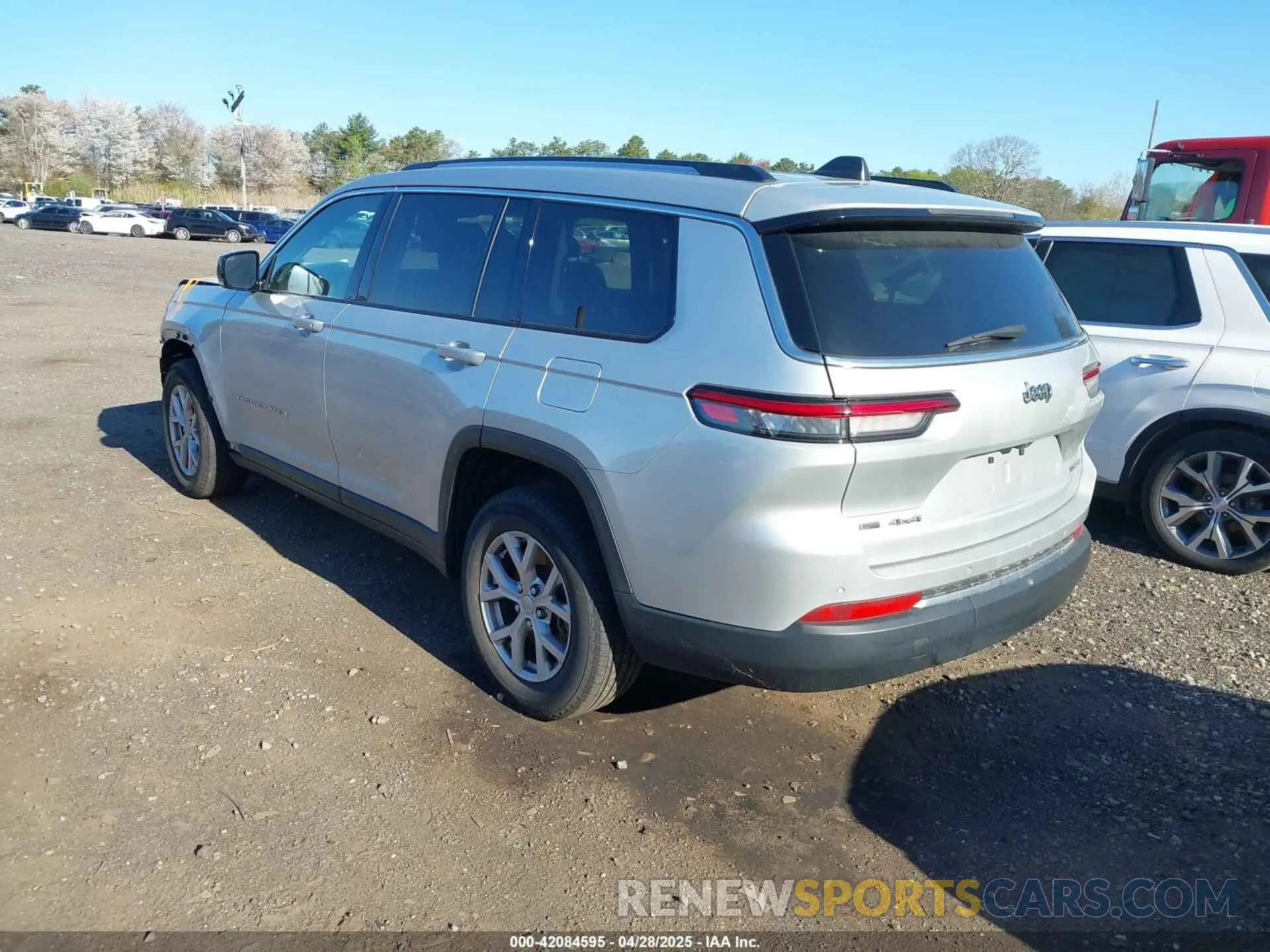 3 fotografías del automóvil dañado 1C4RJKBG1M8109598 JEEP GRAND CHEROKEE L 2021