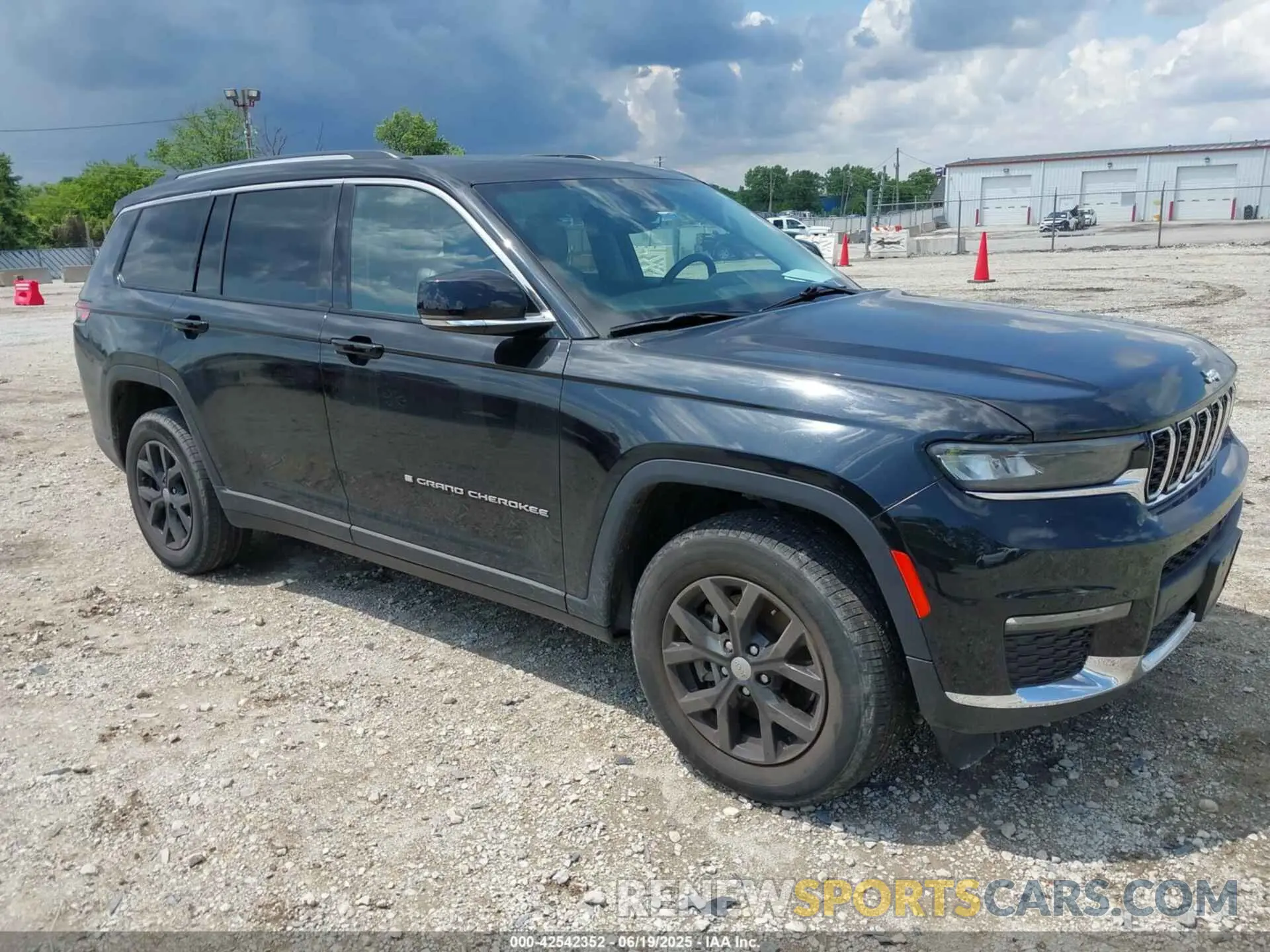 1 fotografías del automóvil dañado 1C4RJKBG1M8130354 JEEP GRAND CHEROKEE L 2021