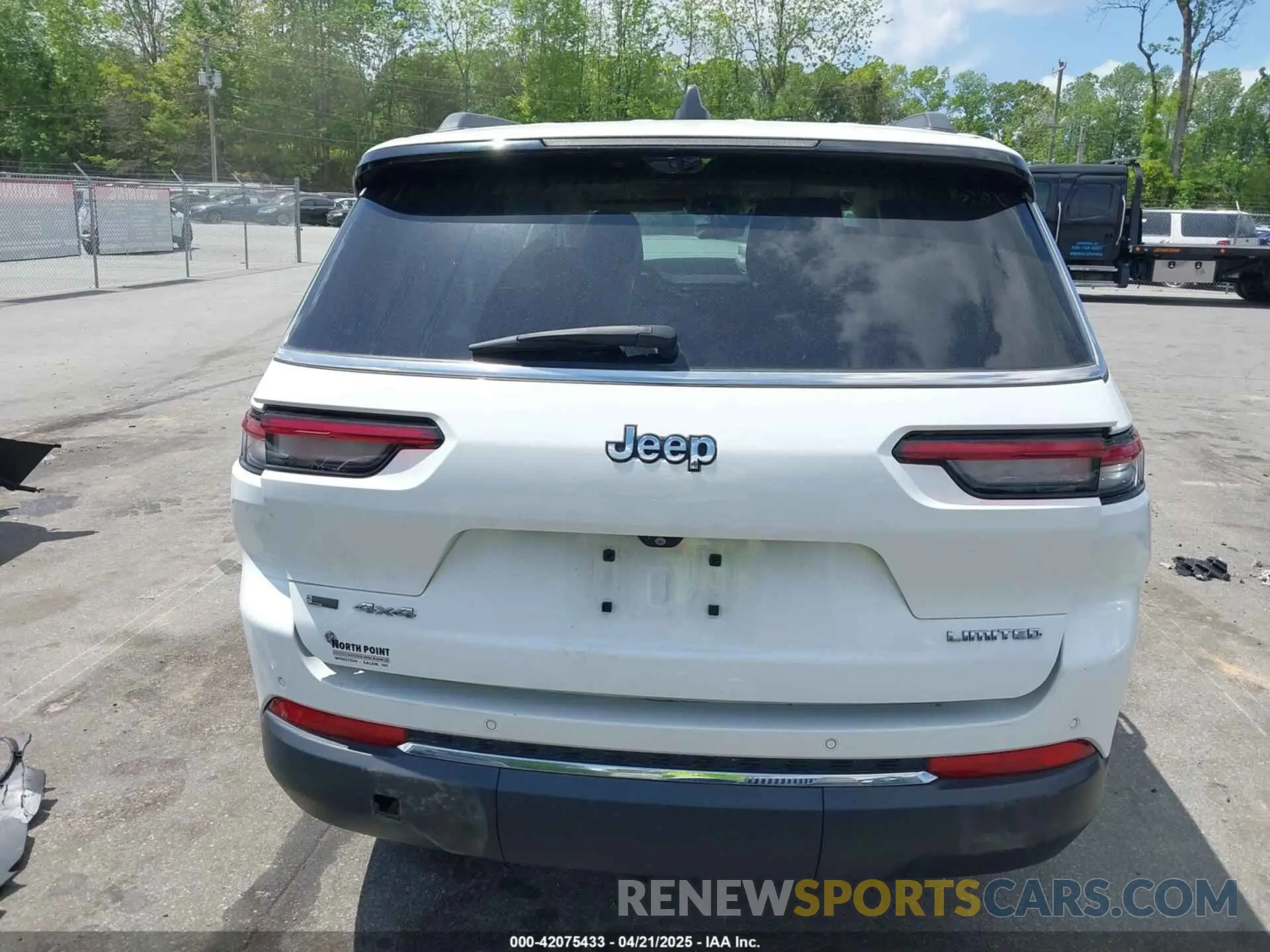 17 fotografías del automóvil dañado 1C4RJKBG4M8136830 JEEP GRAND CHEROKEE L 2021