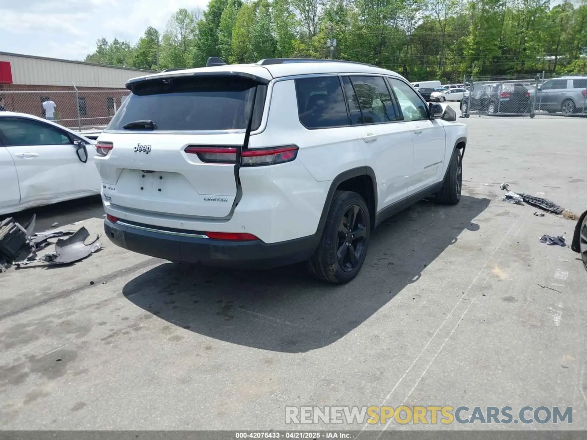 4 fotografías del automóvil dañado 1C4RJKBG4M8136830 JEEP GRAND CHEROKEE L 2021