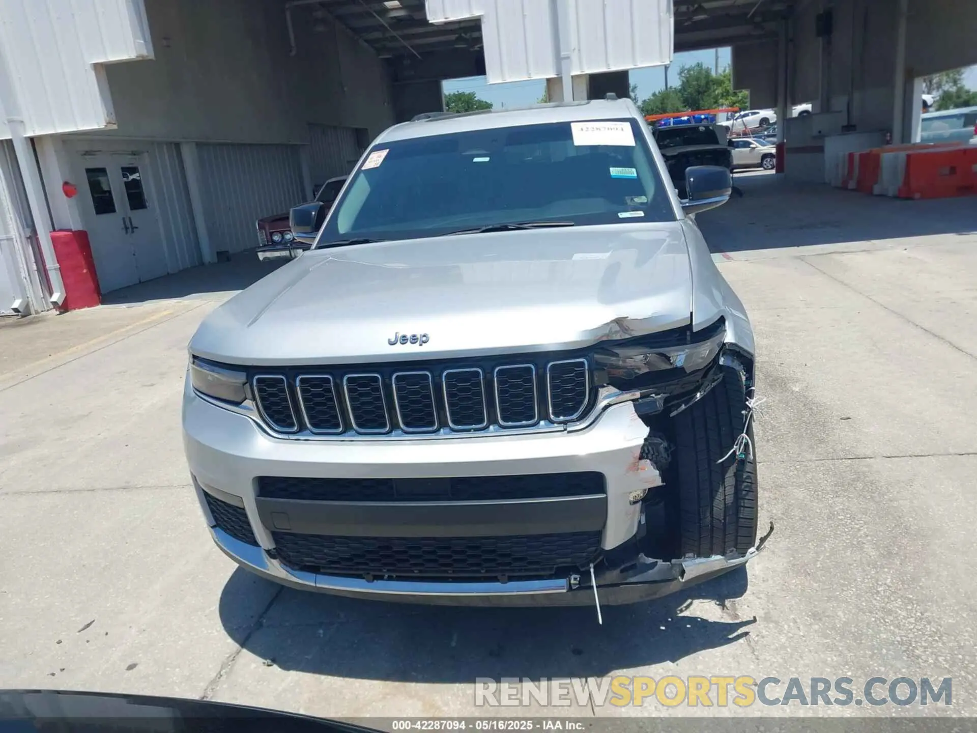 12 fotografías del automóvil dañado 1C4RJKBG5M8101312 JEEP GRAND CHEROKEE L 2021