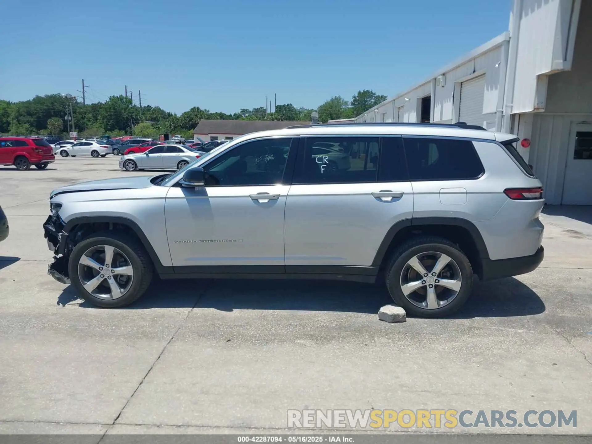 14 fotografías del automóvil dañado 1C4RJKBG5M8101312 JEEP GRAND CHEROKEE L 2021