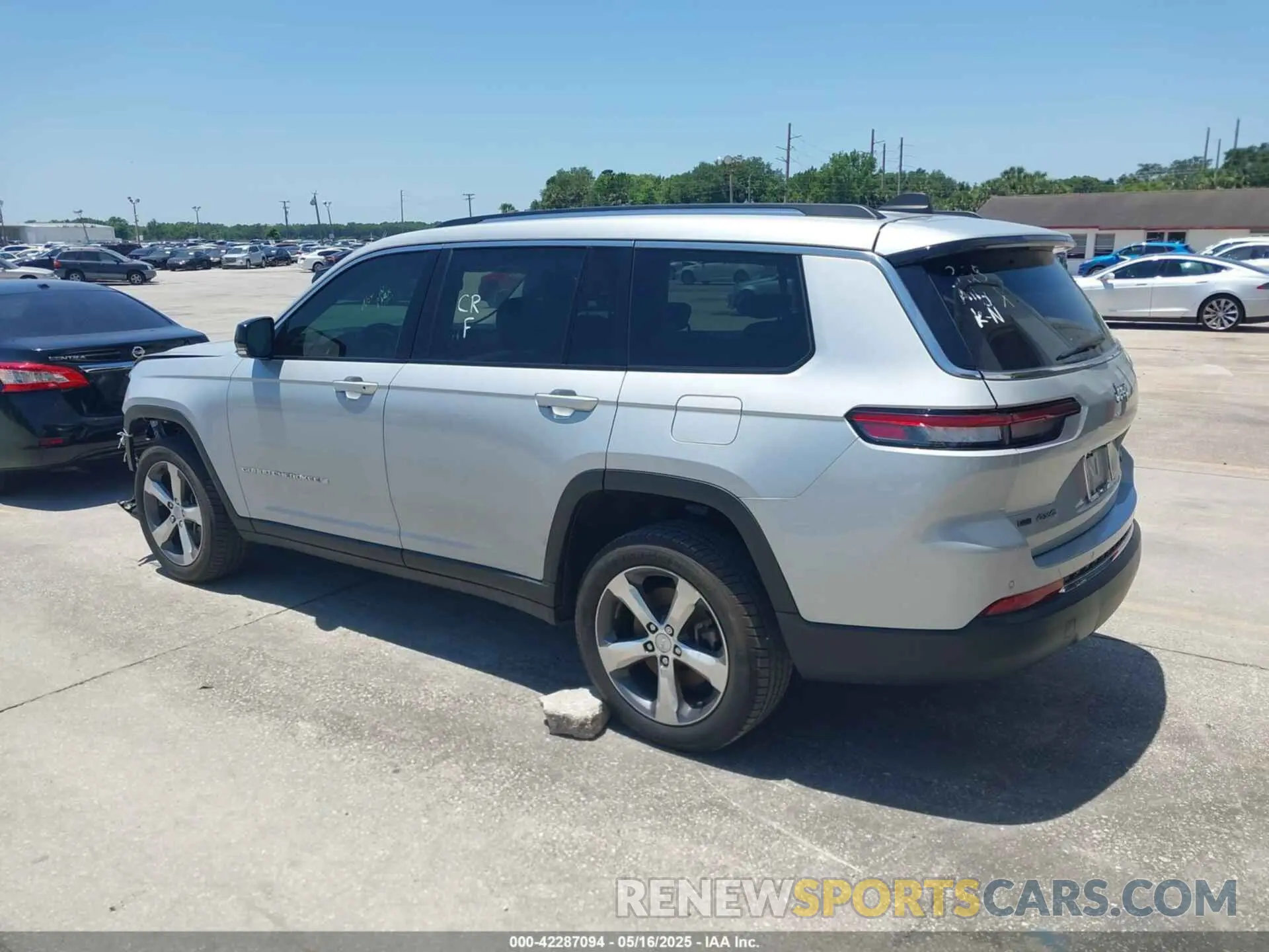3 fotografías del automóvil dañado 1C4RJKBG5M8101312 JEEP GRAND CHEROKEE L 2021