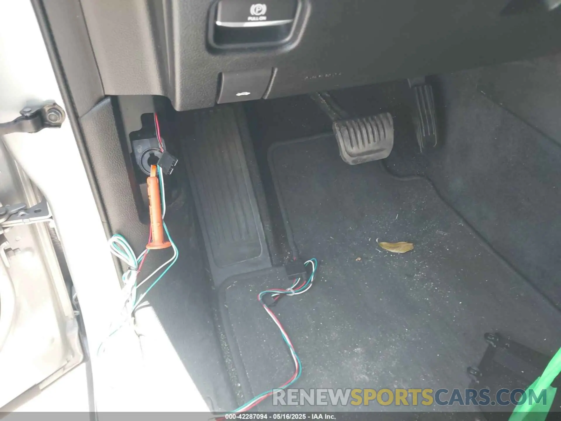 6 fotografías del automóvil dañado 1C4RJKBG5M8101312 JEEP GRAND CHEROKEE L 2021