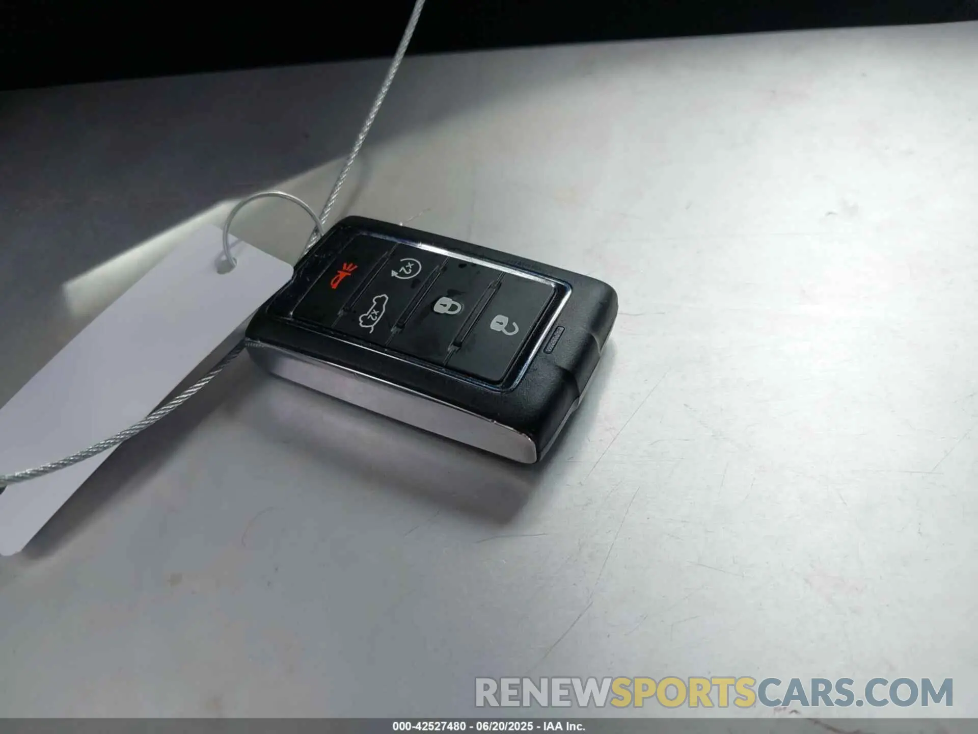 11 fotografías del automóvil dañado 1C4RJKBG5M8108194 JEEP GRAND CHEROKEE L 2021