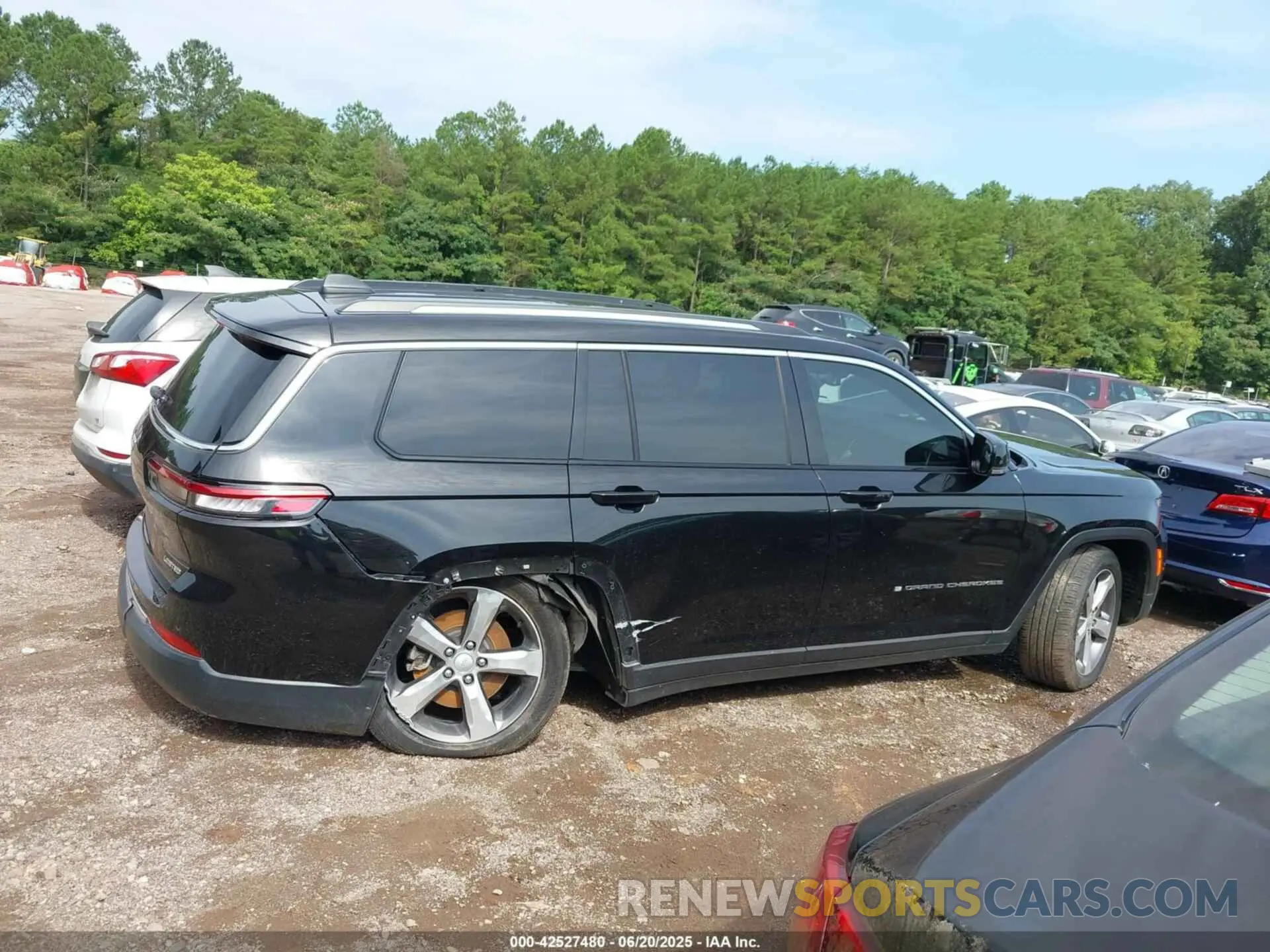 13 fotografías del automóvil dañado 1C4RJKBG5M8108194 JEEP GRAND CHEROKEE L 2021