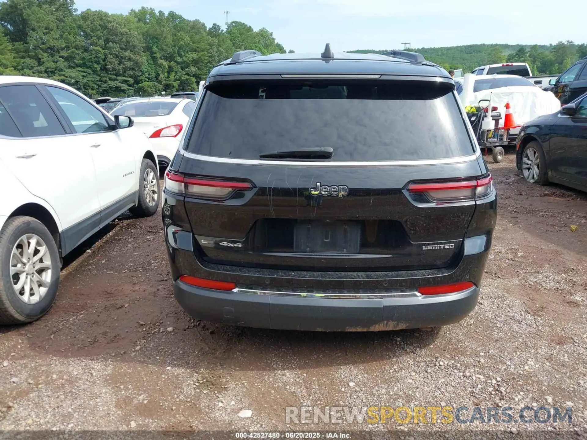 16 fotografías del automóvil dañado 1C4RJKBG5M8108194 JEEP GRAND CHEROKEE L 2021