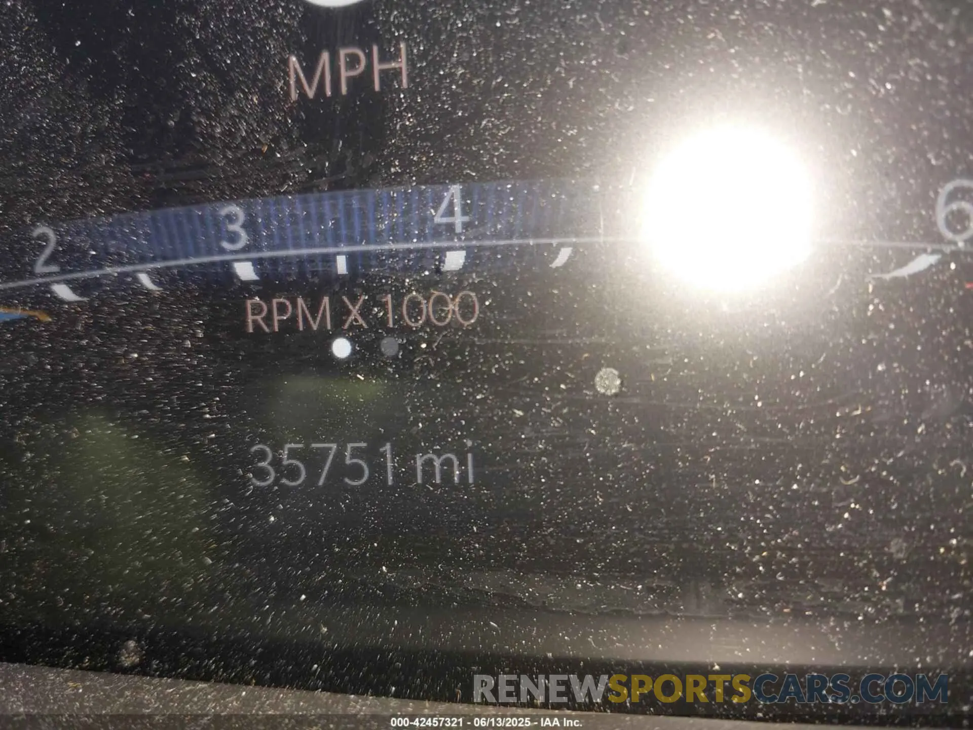 15 fotografías del automóvil dañado 1C4RJKBG5M8125173 JEEP GRAND CHEROKEE L 2021