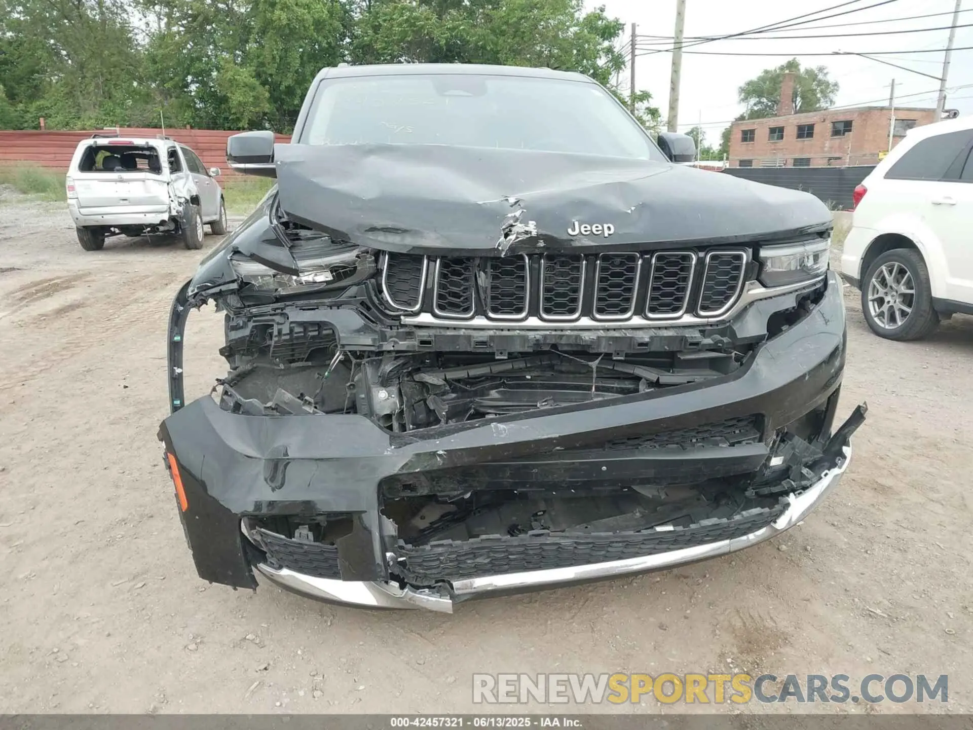 6 fotografías del automóvil dañado 1C4RJKBG5M8125173 JEEP GRAND CHEROKEE L 2021