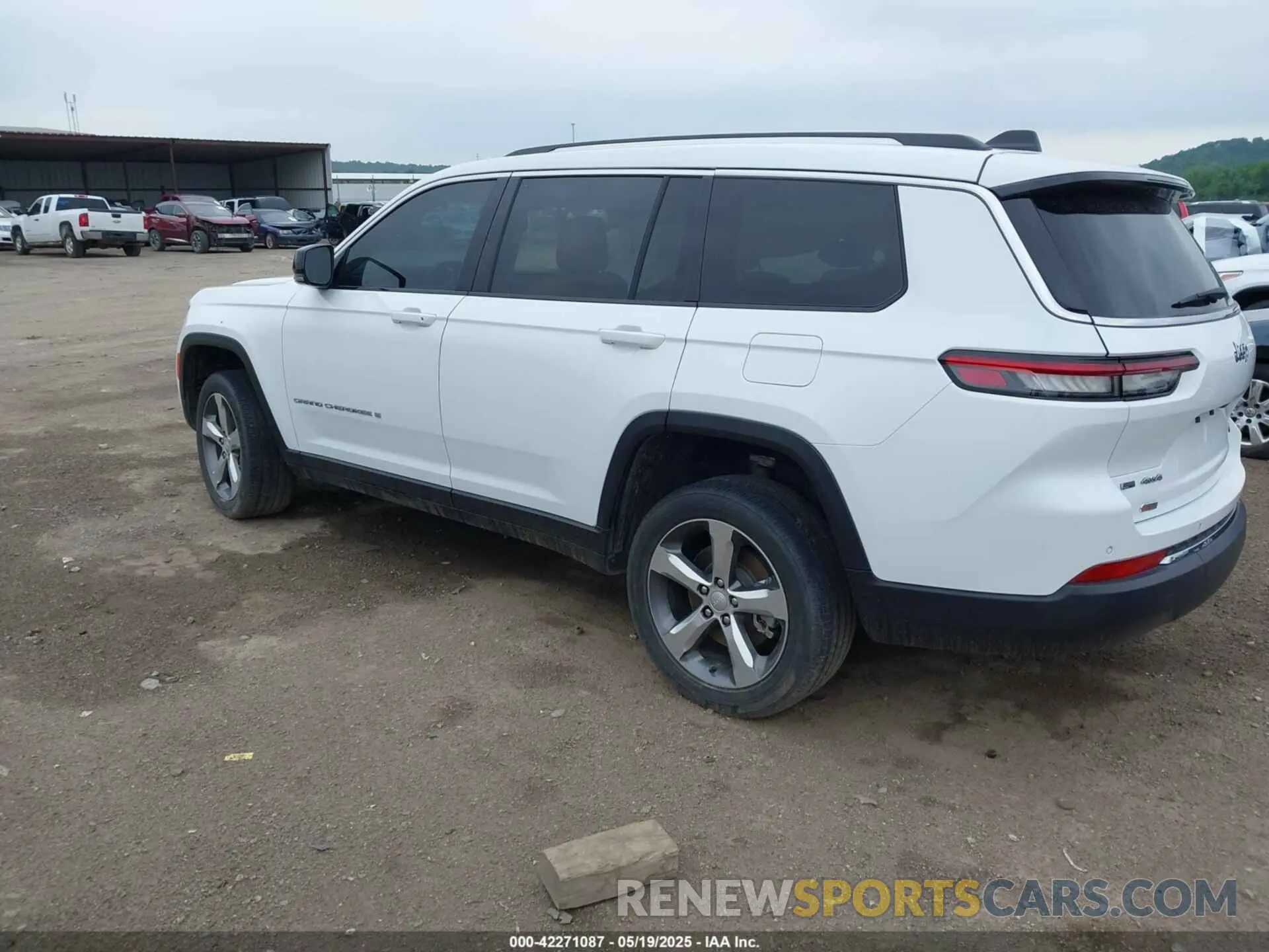 3 fotografías del automóvil dañado 1C4RJKBG5M8186488 JEEP GRAND CHEROKEE L 2021
