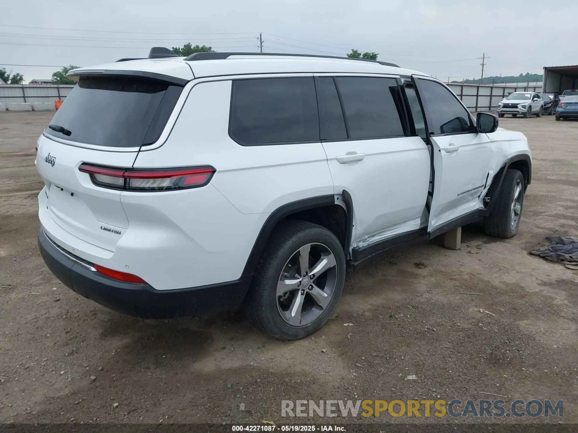 4 fotografías del automóvil dañado 1C4RJKBG5M8186488 JEEP GRAND CHEROKEE L 2021