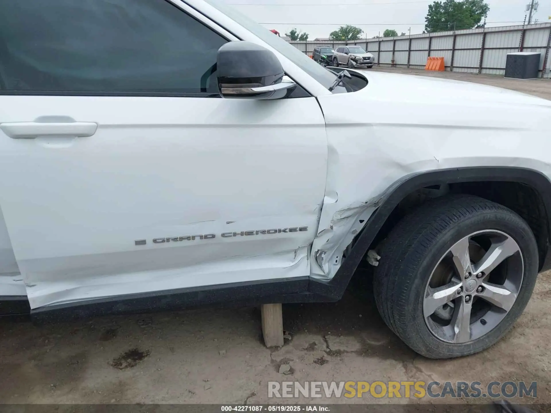 6 fotografías del automóvil dañado 1C4RJKBG5M8186488 JEEP GRAND CHEROKEE L 2021