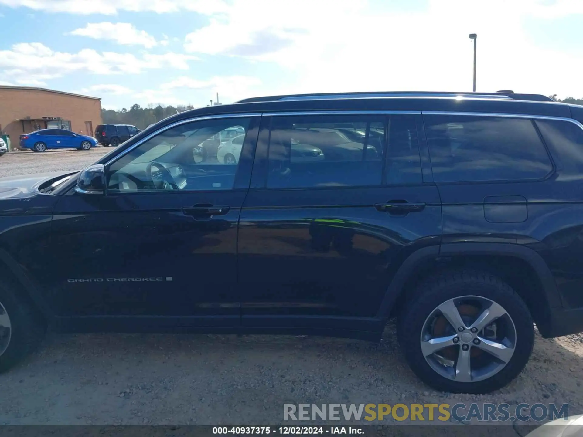 14 fotografías del automóvil dañado 1C4RJKBG6M8105885 JEEP GRAND CHEROKEE L 2021