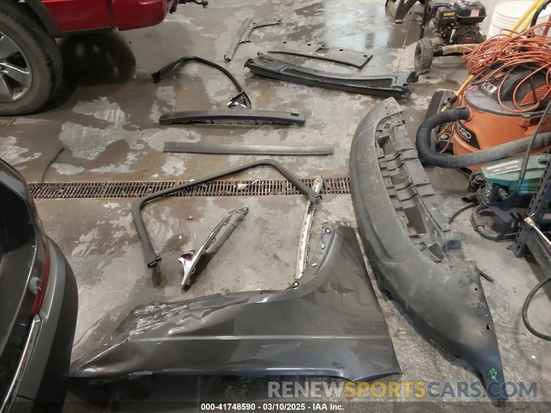 19 fotografías del automóvil dañado 1C4RJKBG6M8172857 JEEP GRAND CHEROKEE L 2021